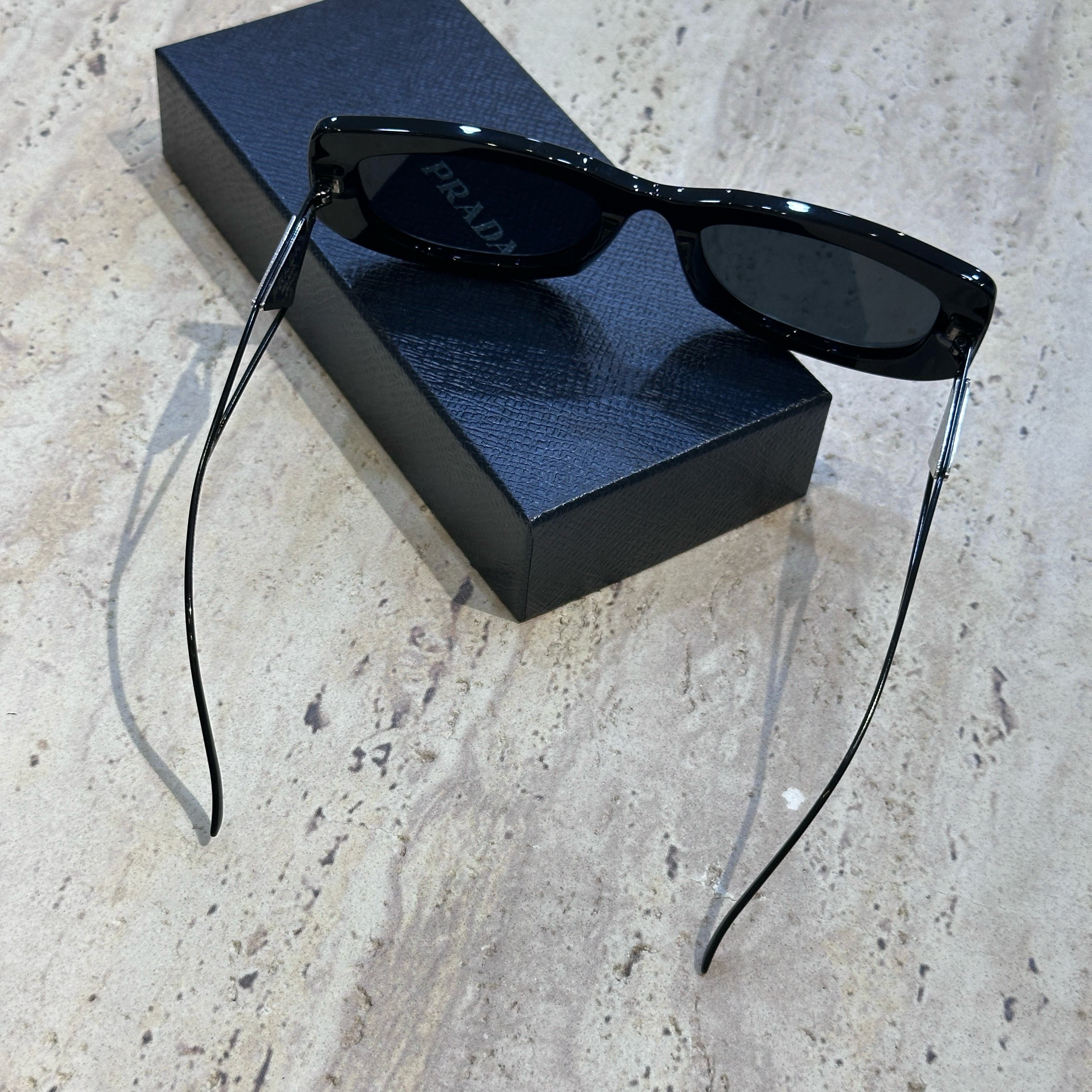 Prada PRADA 0PR 14YS 1AB5S0 SUNGLASSES Size ONE SIZE - 2 Thumbnail