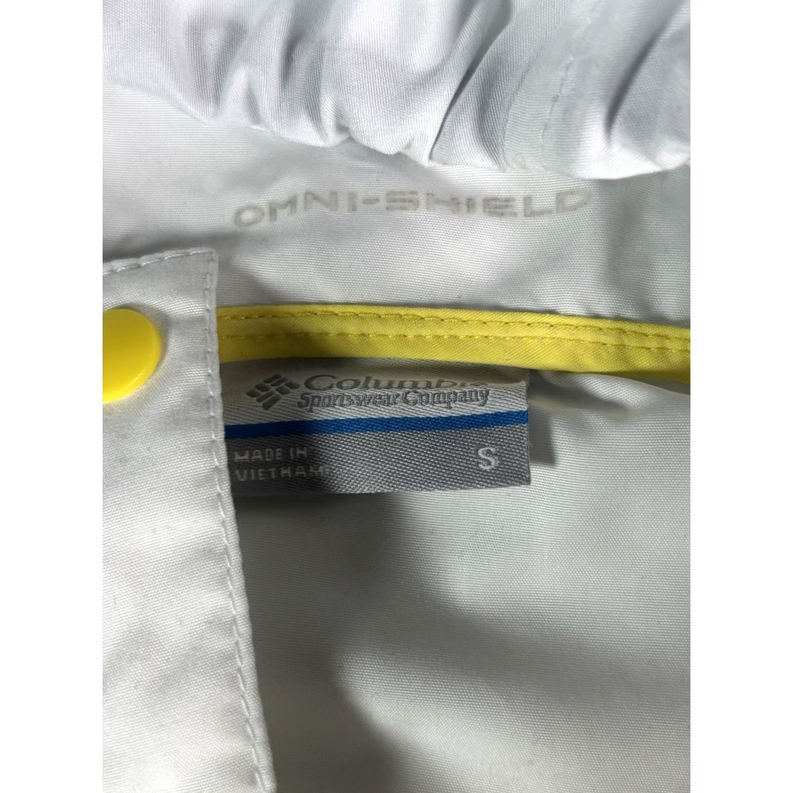 Vintage Columbia Womens PFG Harborside Anorak Jacket Small Windbreaker White Yellow - Vintage Size S / US 4 / IT 40 - 6 Thumbnail