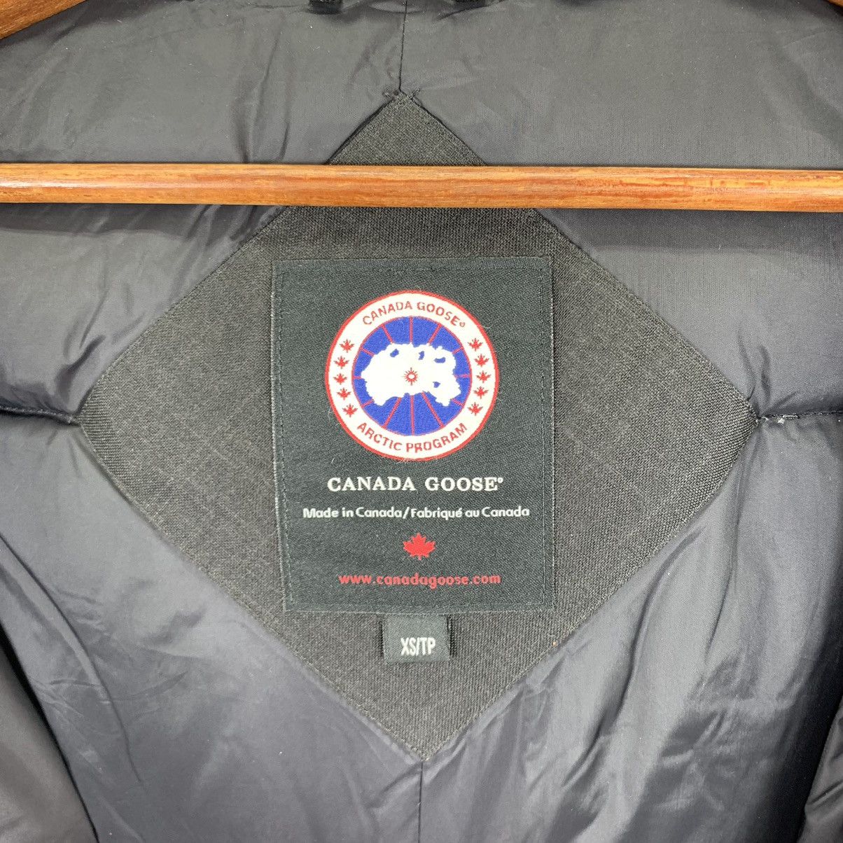 Canada Goose VINTAGE CANADA GOOSE DOWN PUFFER FADED JACKET Size US XS / EU 42 / 0 - 10 Thumbnail