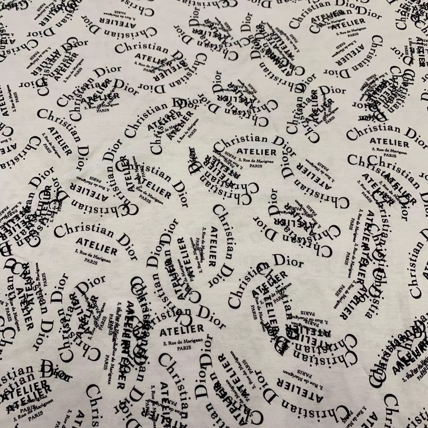 Dior Dior White Logo All Over Print L T-Shirt 98 New Size US L / EU 52-54 / 3 - 7 Thumbnail