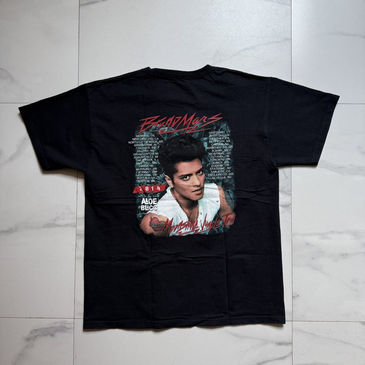 Band Tees Bruno Mars Moonshine Jungle Tour Tee Size US L / EU 52-54 / 3 - 3 Thumbnail