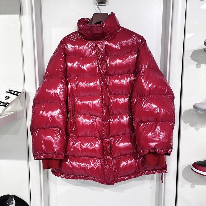 Zara hotsell red puffer