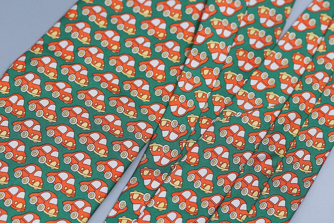 Nazareno Gabrielli Vintage Nazareno Gabrielli Tie with Red Cars on Green Size ONE SIZE - 8 Thumbnail