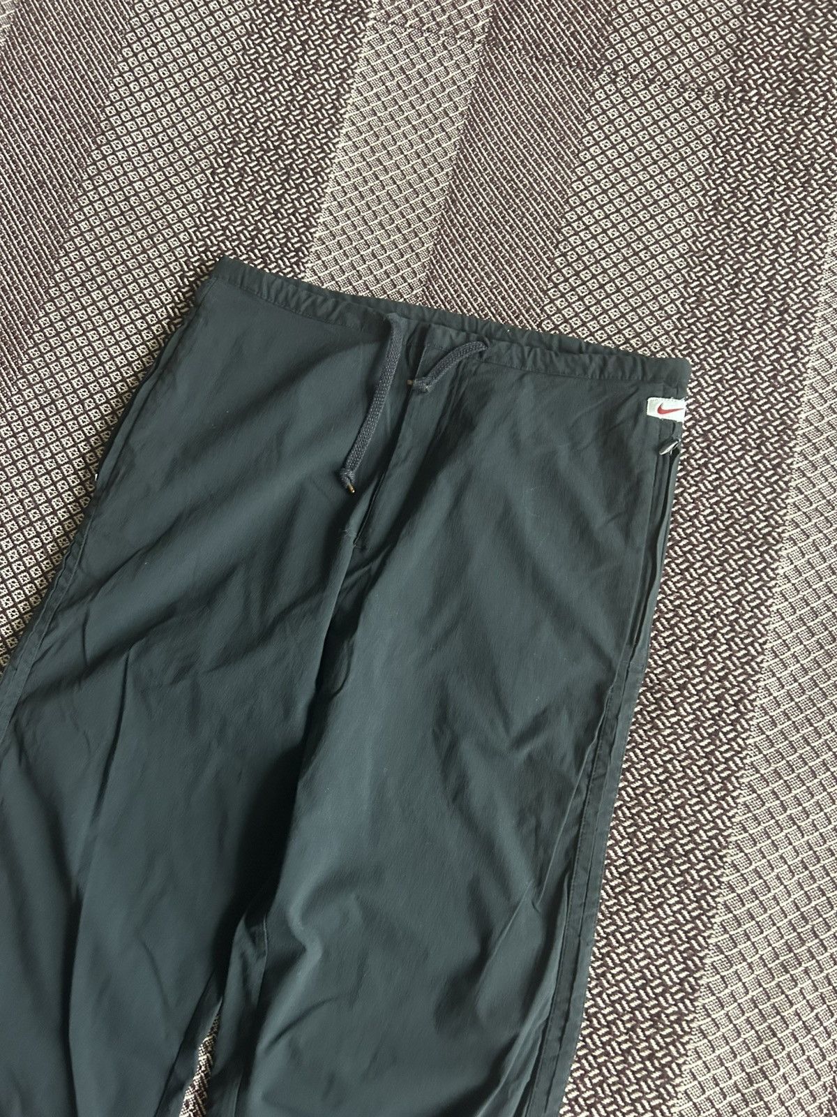 Nike Vintage Nike Y2K Women Sportswear Pants Streetwear Size M Size 30" / US 8 / IT 44 - 5 Thumbnail