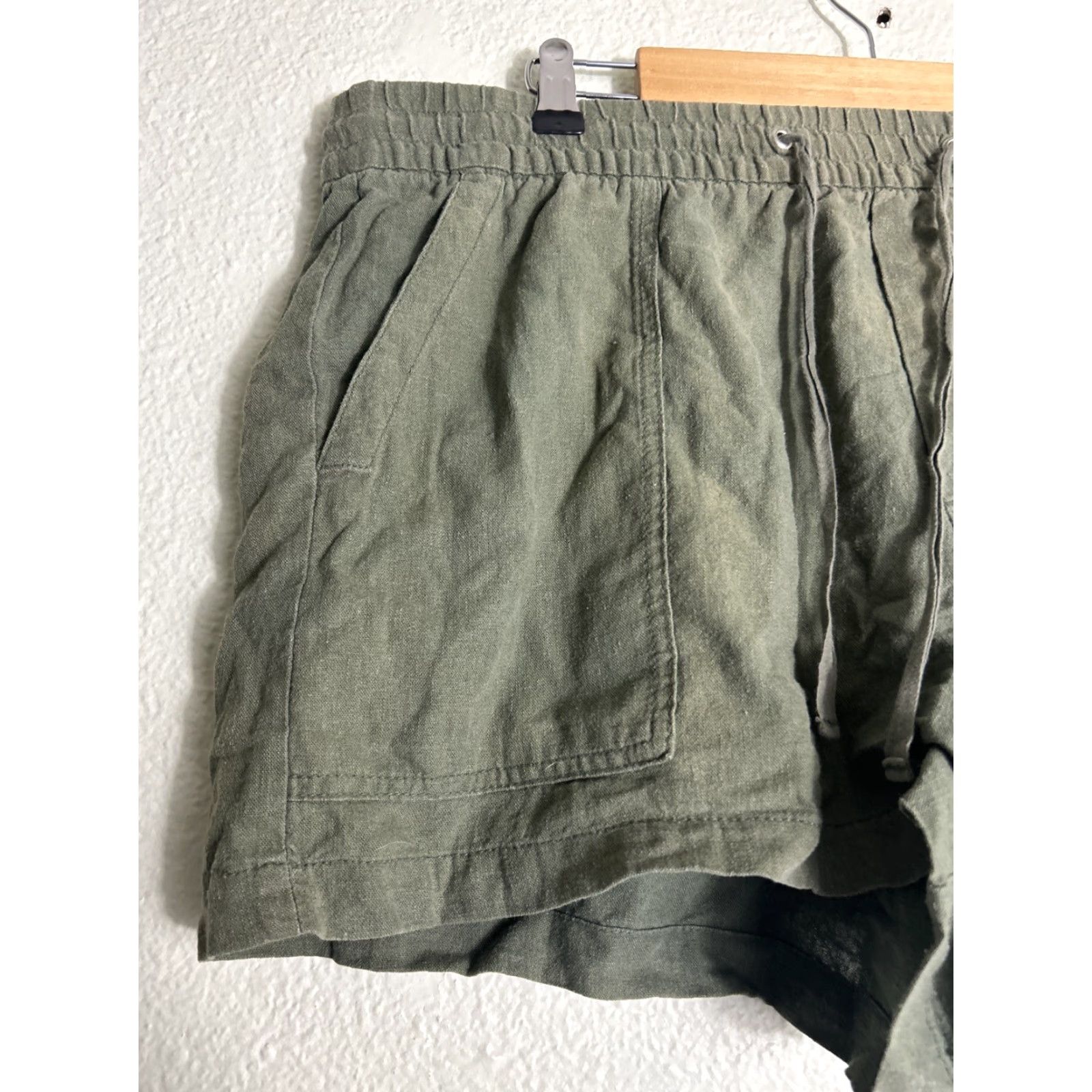 Gap Gap Womens Large Linen Blend Shorts Olive Green Drawstring 34x3 Size 36" / US 14 / IT 50 - 2 Thumbnail
