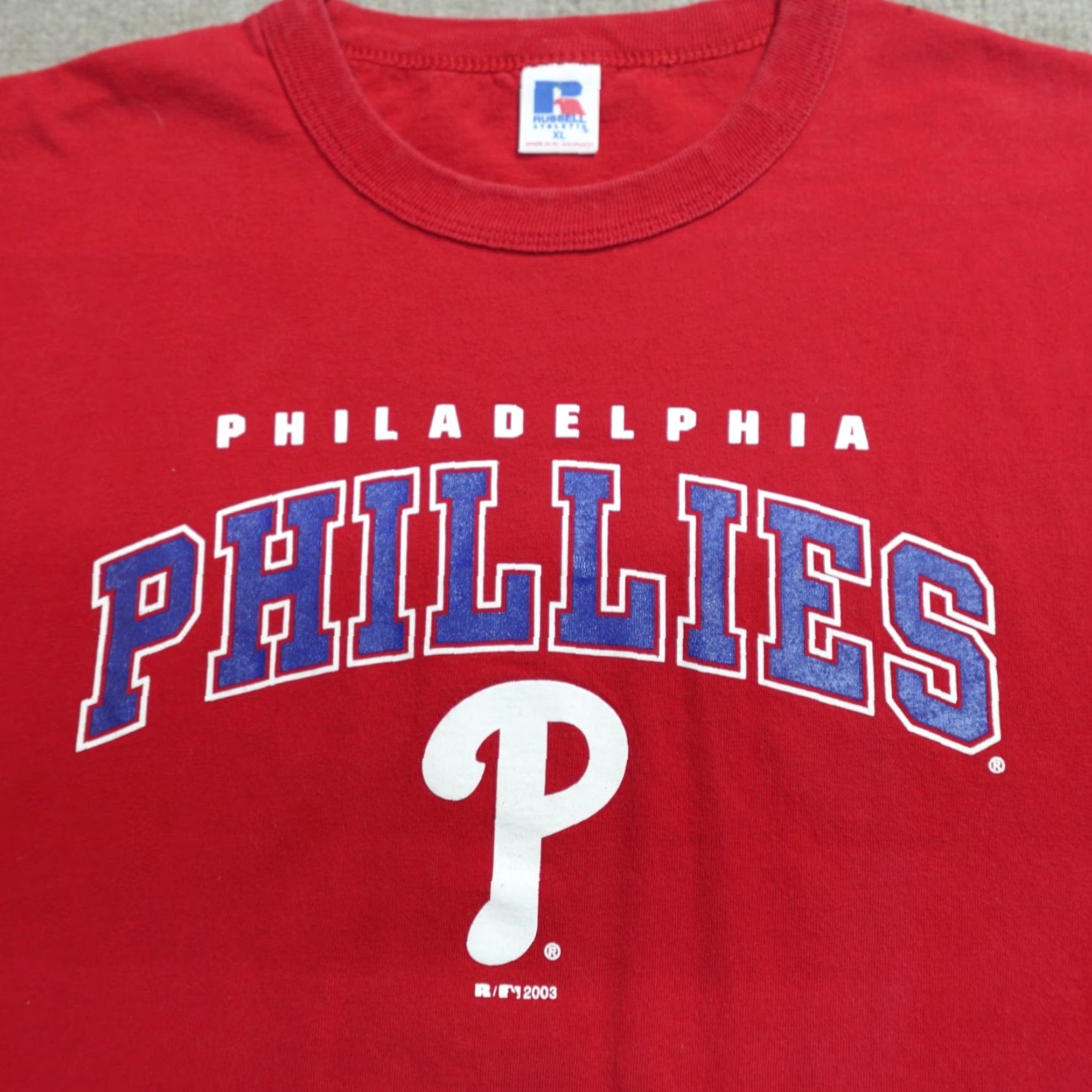 Vintage VINTAGE Phillies Shirt XL Red Russell Athletic 2003 Philadelphia Mens T-Shirt Short Sleeve Athletic Fit Size US XL / EU 56 / 4 - 2 Thumbnail