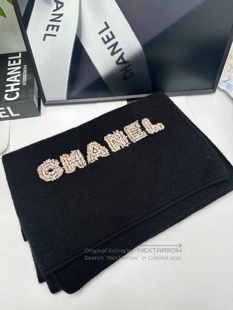 Chanel Chanel Tweed logo full-stitched letter scarf Size ONE SIZE - 2 Thumbnail
