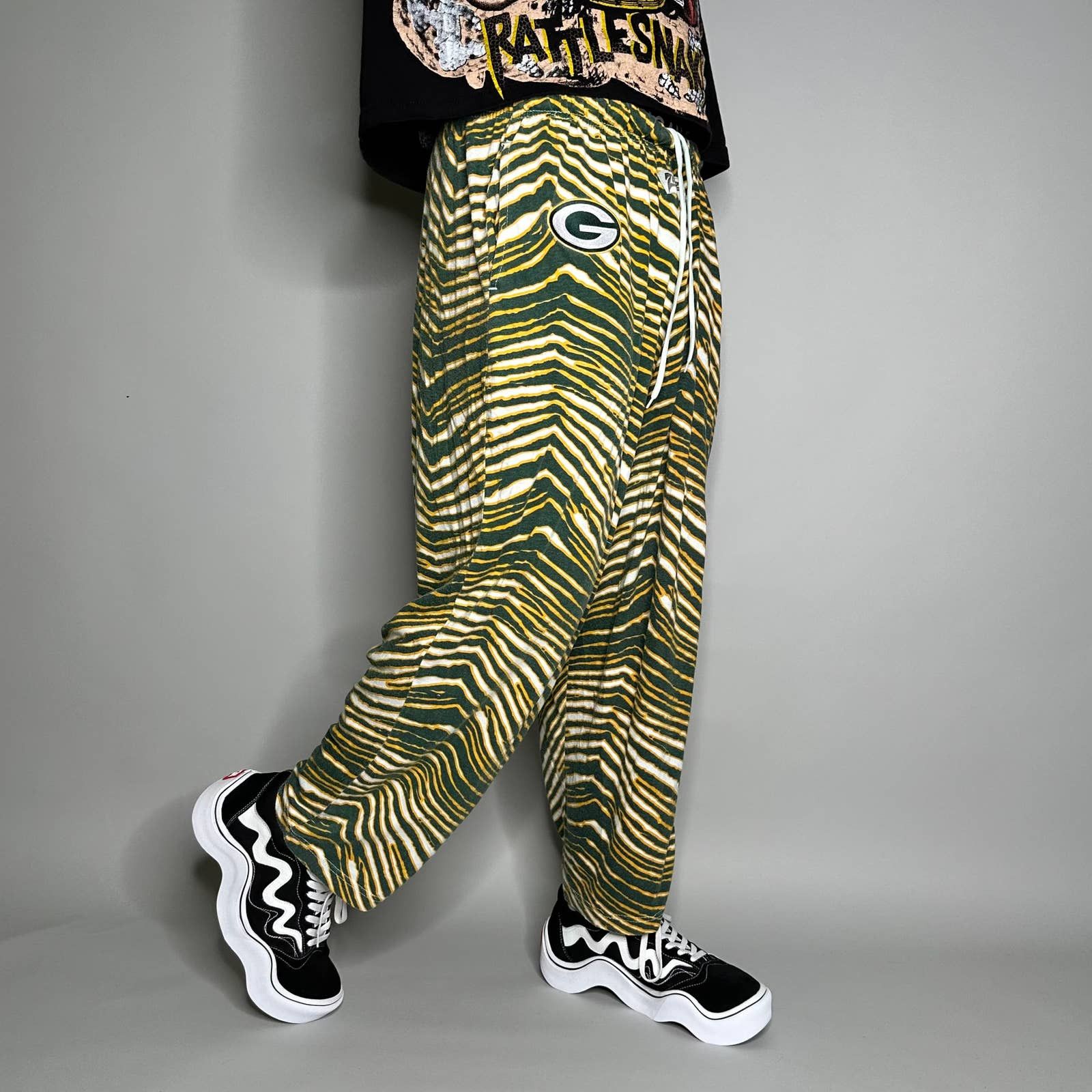 Green Bay Packers ZUBAZ Yellow Green White Vintage Zebra Logo Pants