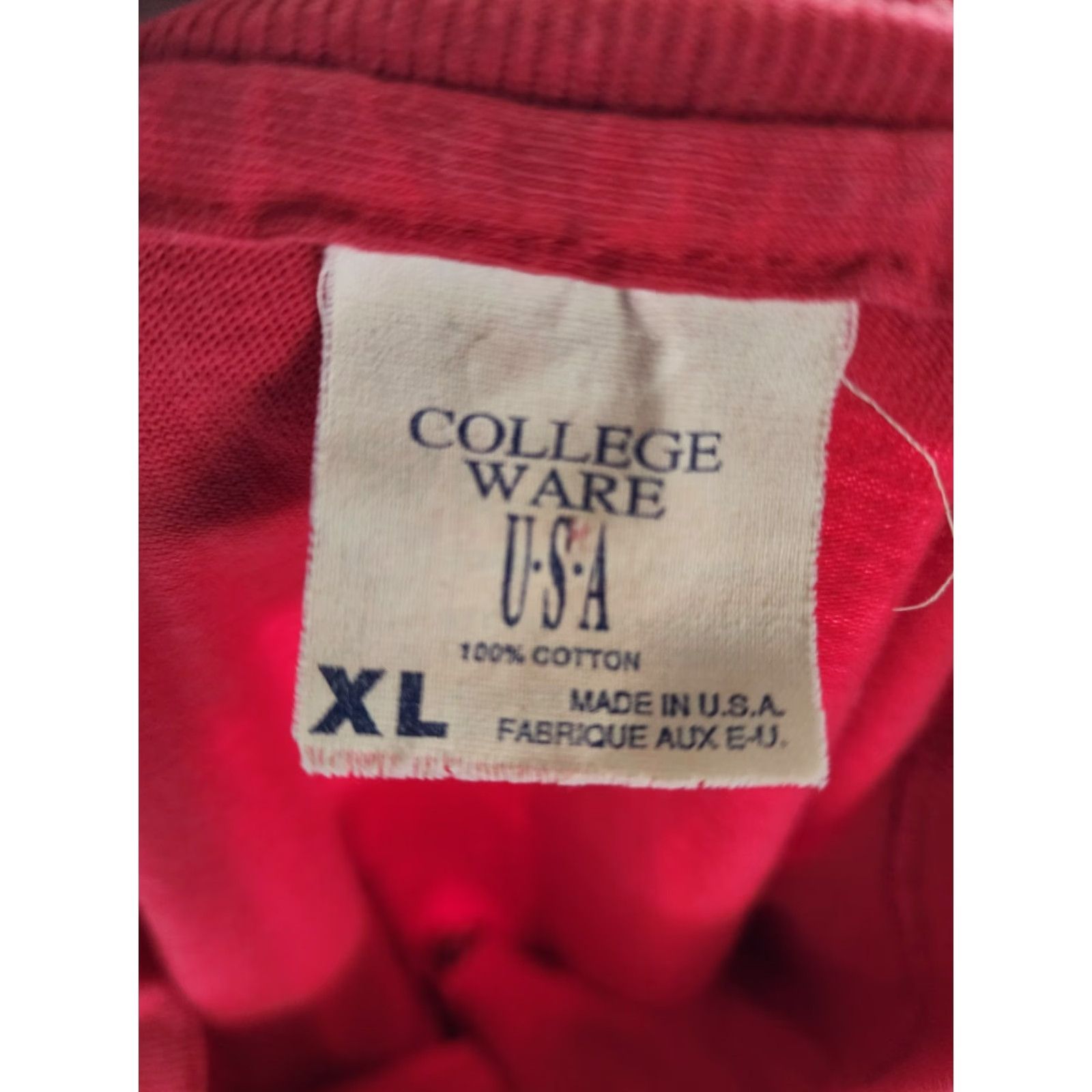 Vintage VINTAGE College Wear XL Rule the Rim Basketball T-Shirt Red 90s Sports Mens Size US XL / EU 56 / 4 - 6 Thumbnail
