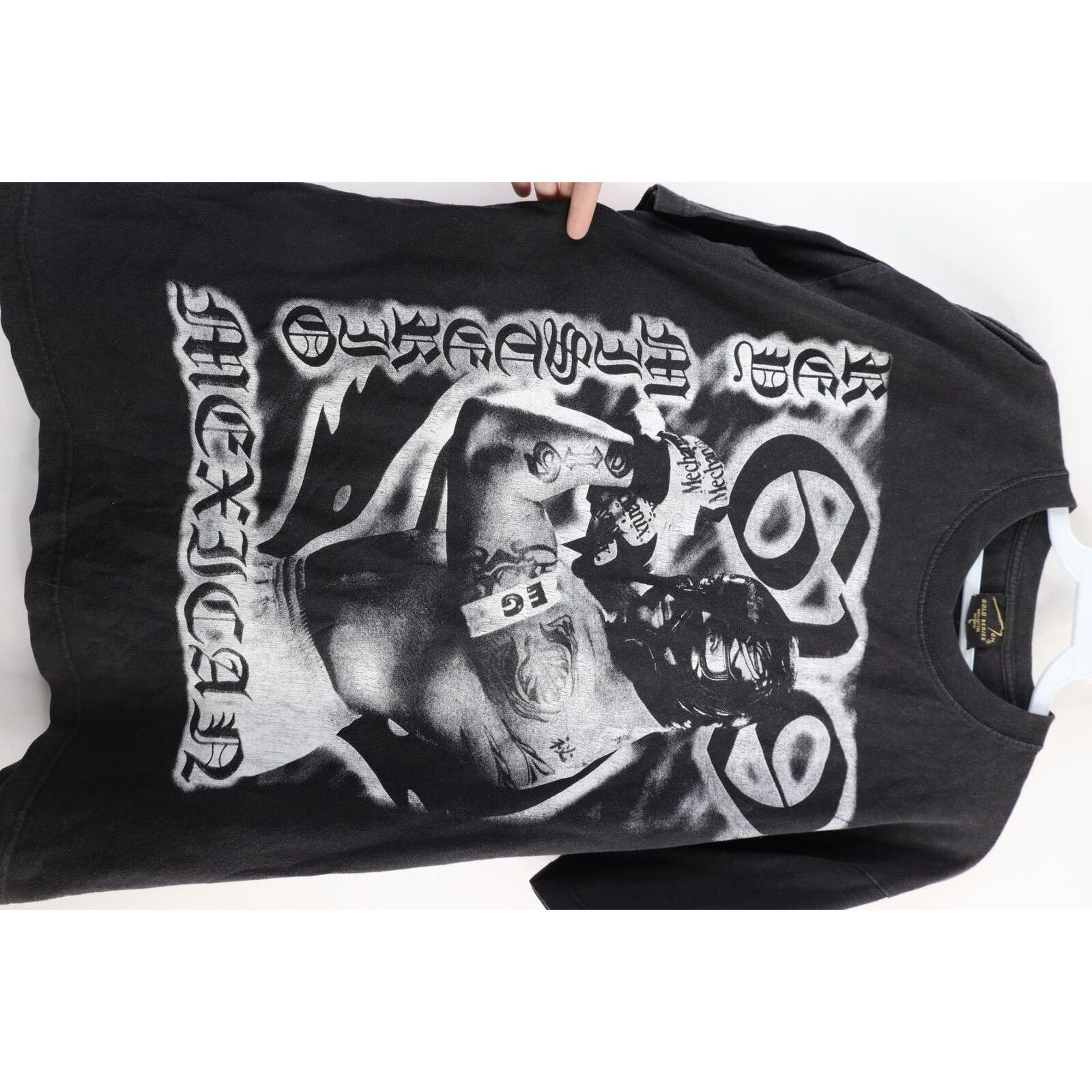 Vintage Vintage 90s Faded Rey Mysterio 619 Mexican Wrestling T-Shirt Size US L / EU 52-54 / 3 - 4 Thumbnail