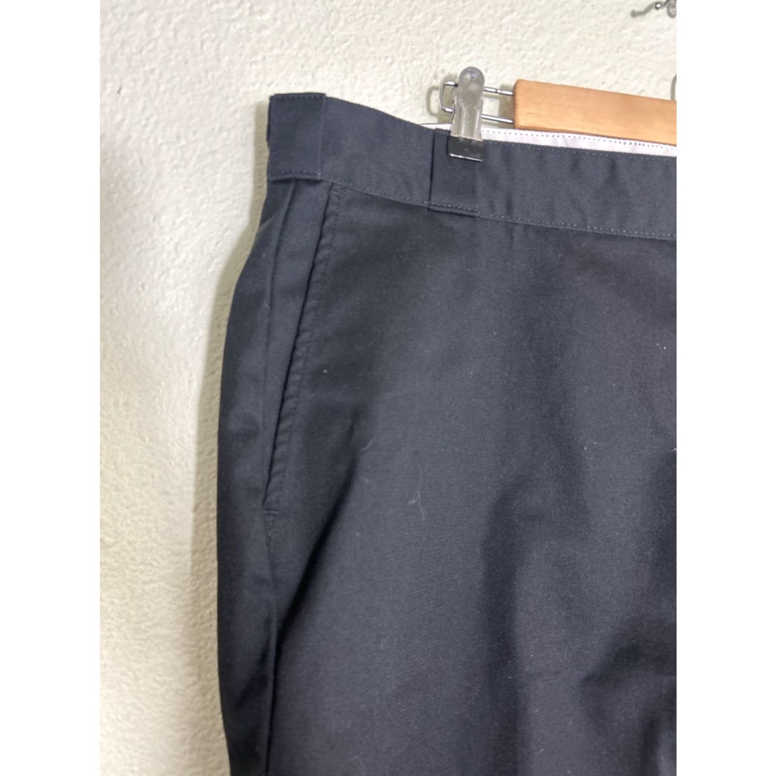 Dickies Dickies Loose Fit Black Shorts Cargo Pockets Mens 42 Regular 44x13? Size US 42 / EU 58 - 3 Thumbnail