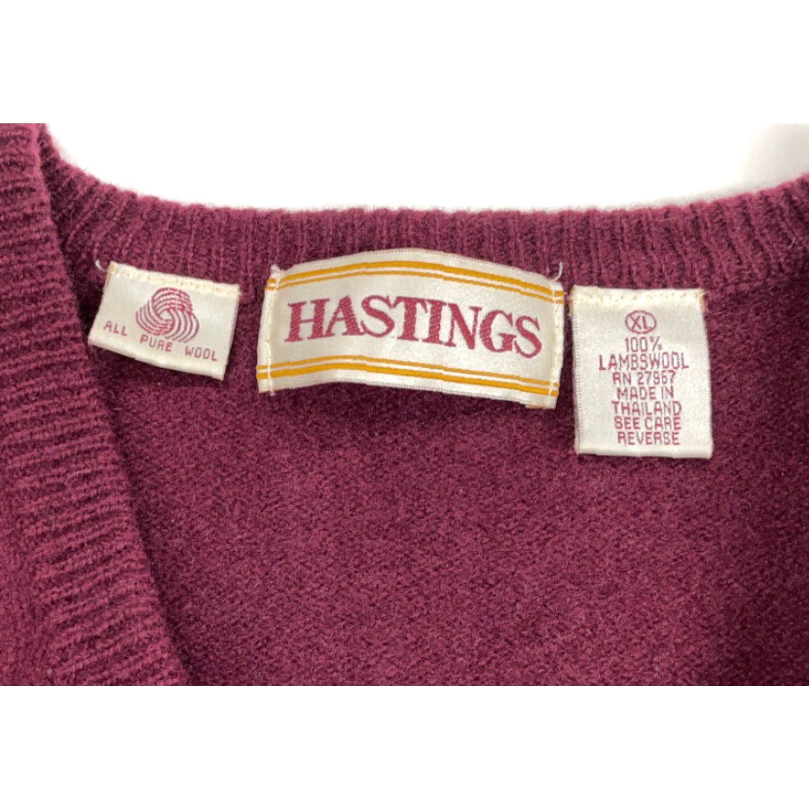 Vintage VINTAGE Woolrich Men Dark Red Lambs Wool V-Neck Pullover Sweater XL Short Description Not Needed But Size US XL / EU 56 / 4 - 5 Thumbnail