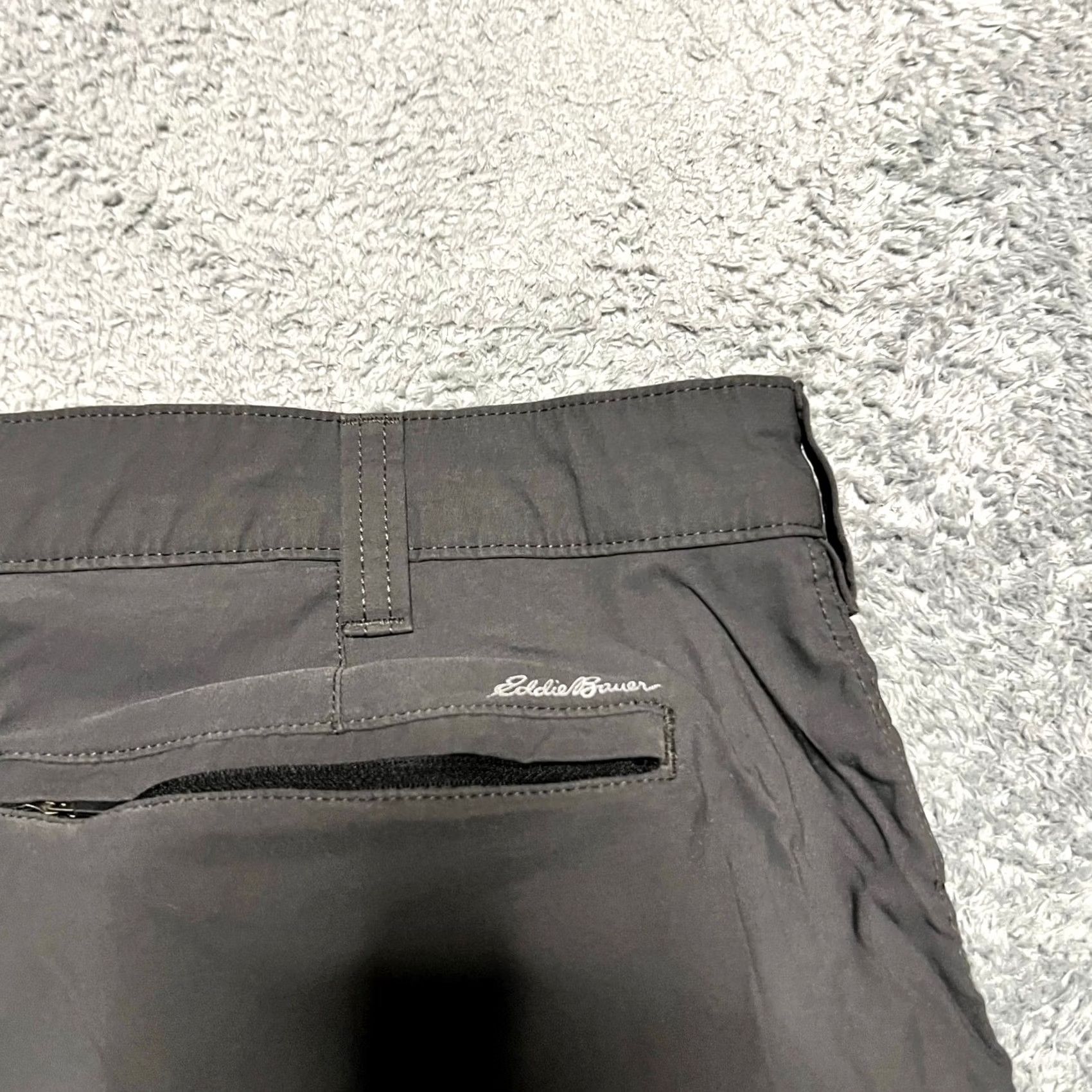 Eddie Bauer Eddie Bauer Shorts Mens 40 Gray Travex Cargo Utility Nylon Hiking Mens Size US 40 / EU 56 - 3 Thumbnail