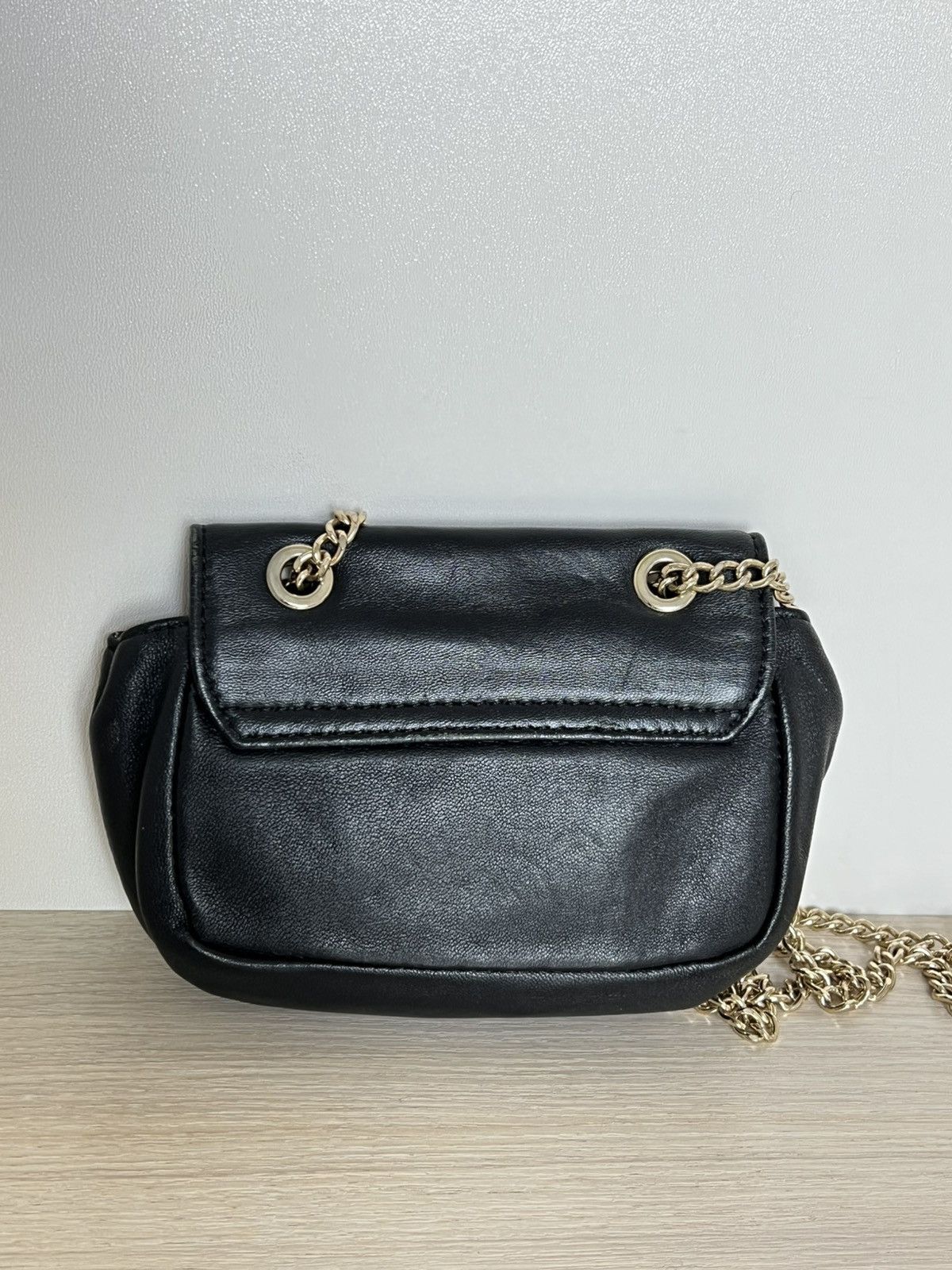 Vivienne Westwood small Saffiano crossbody bag with gold orb and chain Size ONE SIZE - 10 Thumbnail