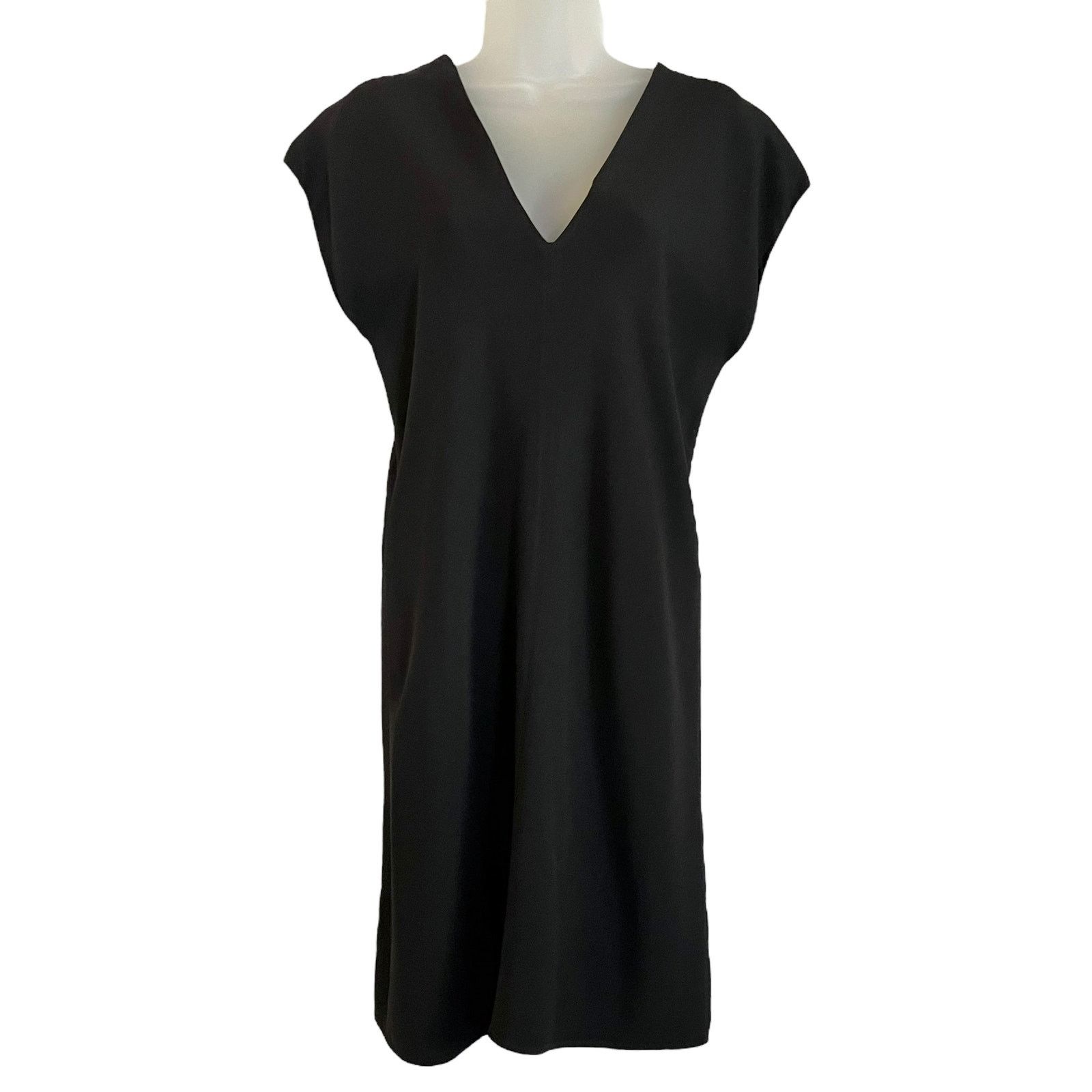 The Row The Row Perry Black V-Neck Dolman-Sleeve Shift Dress Size XS / US 0-2 / IT 36-38 - 1 Thumbnail