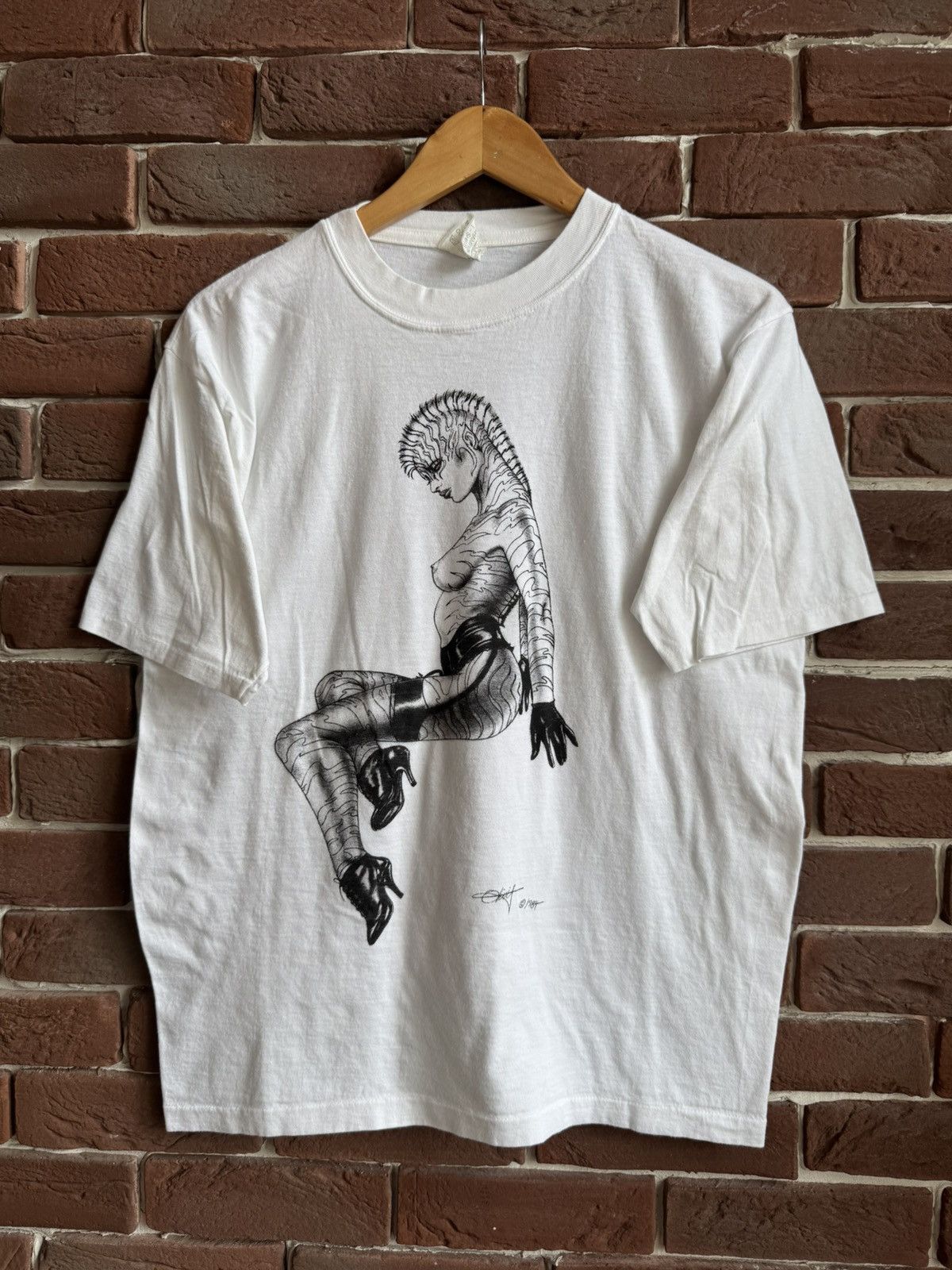 Band Tees Rare Vintage Olivia Berardinis Zebra Pin Up Sexy Art Tee 90s Size US L / EU 52-54 / 3 - 1 Thumbnail