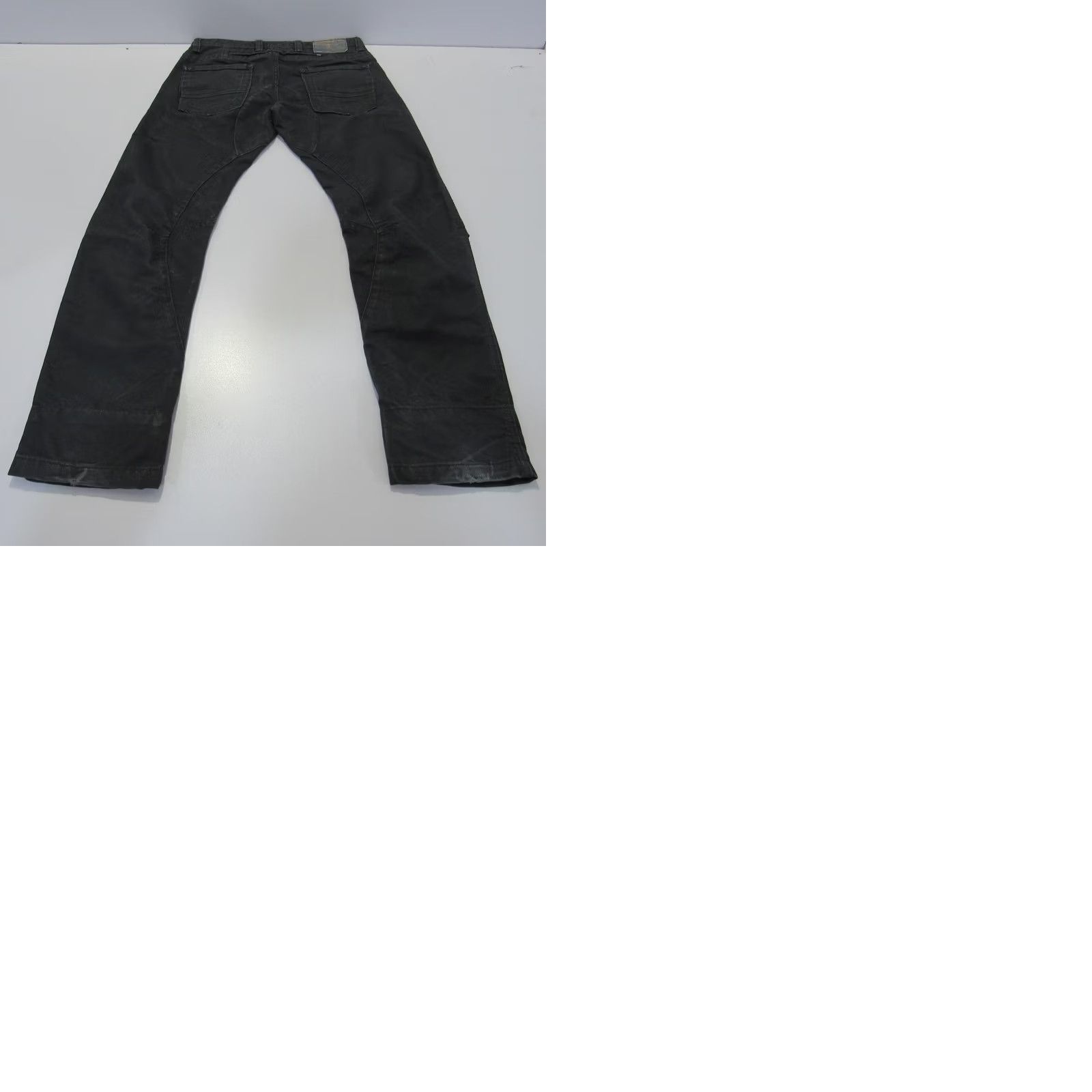 Celio CELIO Mens Slim Fit Straight Leg Jeans Black Waist 32 / 32 SKU Y12917 Size US 32 / EU 48 - 9 Thumbnail