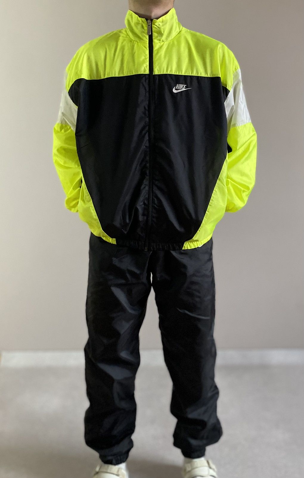 Nike M Vintage Nike International Nylon Tracksuit Jacket Pants 90 Size 48R - 13 Thumbnail
