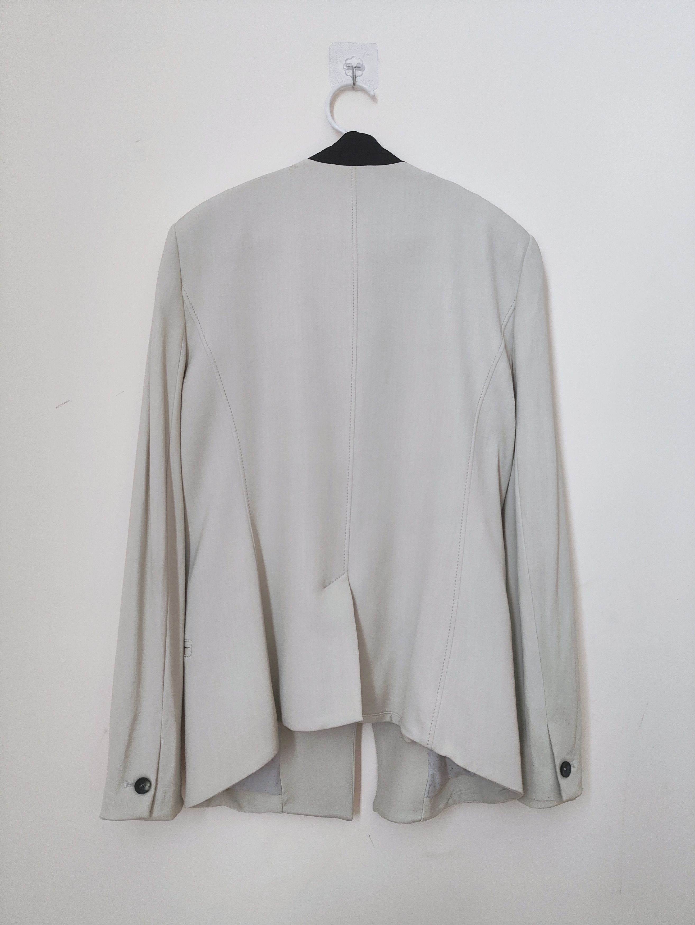 Helmut Lang FW12 Runway black collar white suit jacket Size XS / US 0-2 / IT 36-38 - 2 Thumbnail