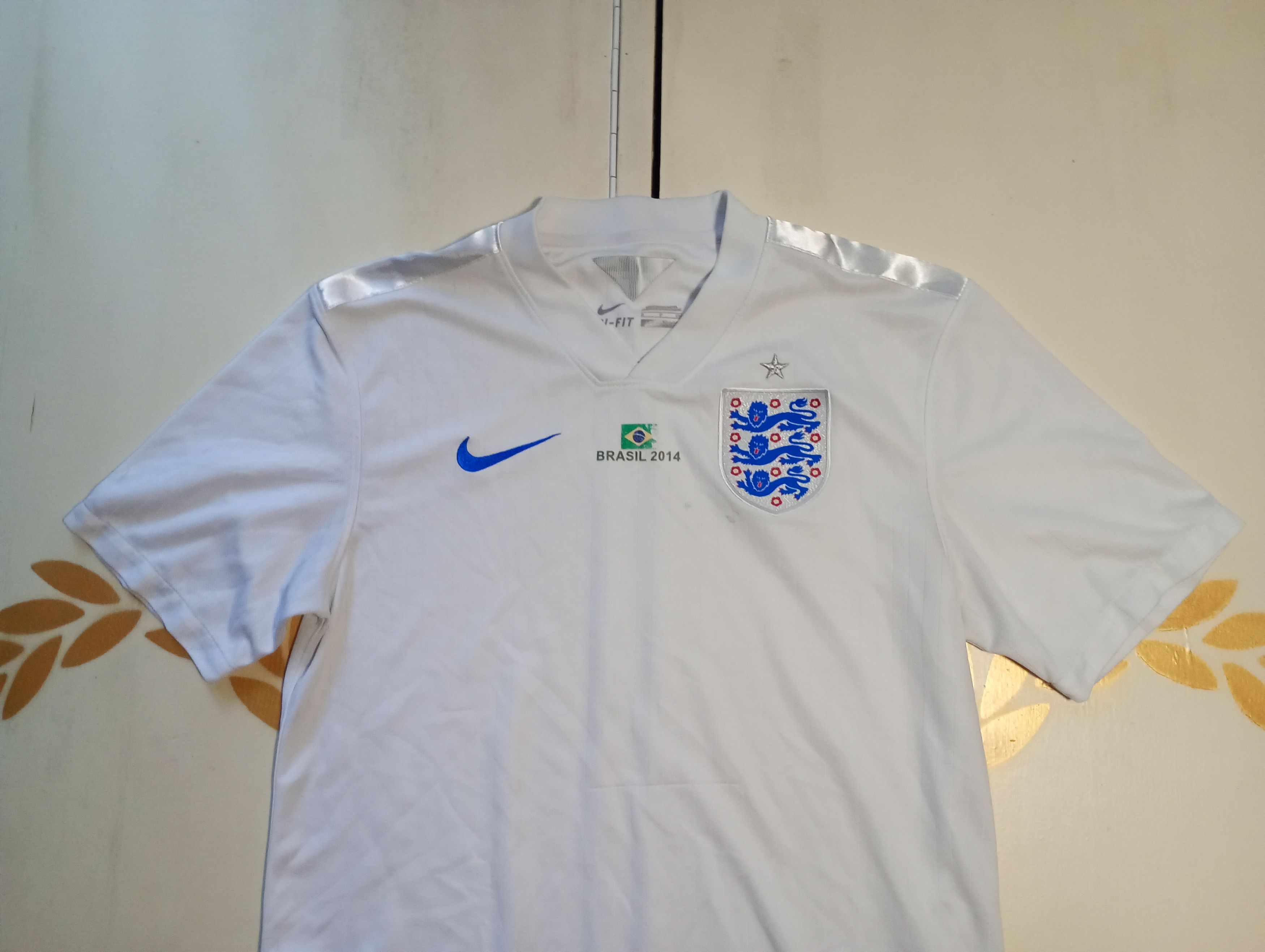 Nike Nike England Jersey 2014 Size US S / EU 44-46 / 1 - 4 Thumbnail