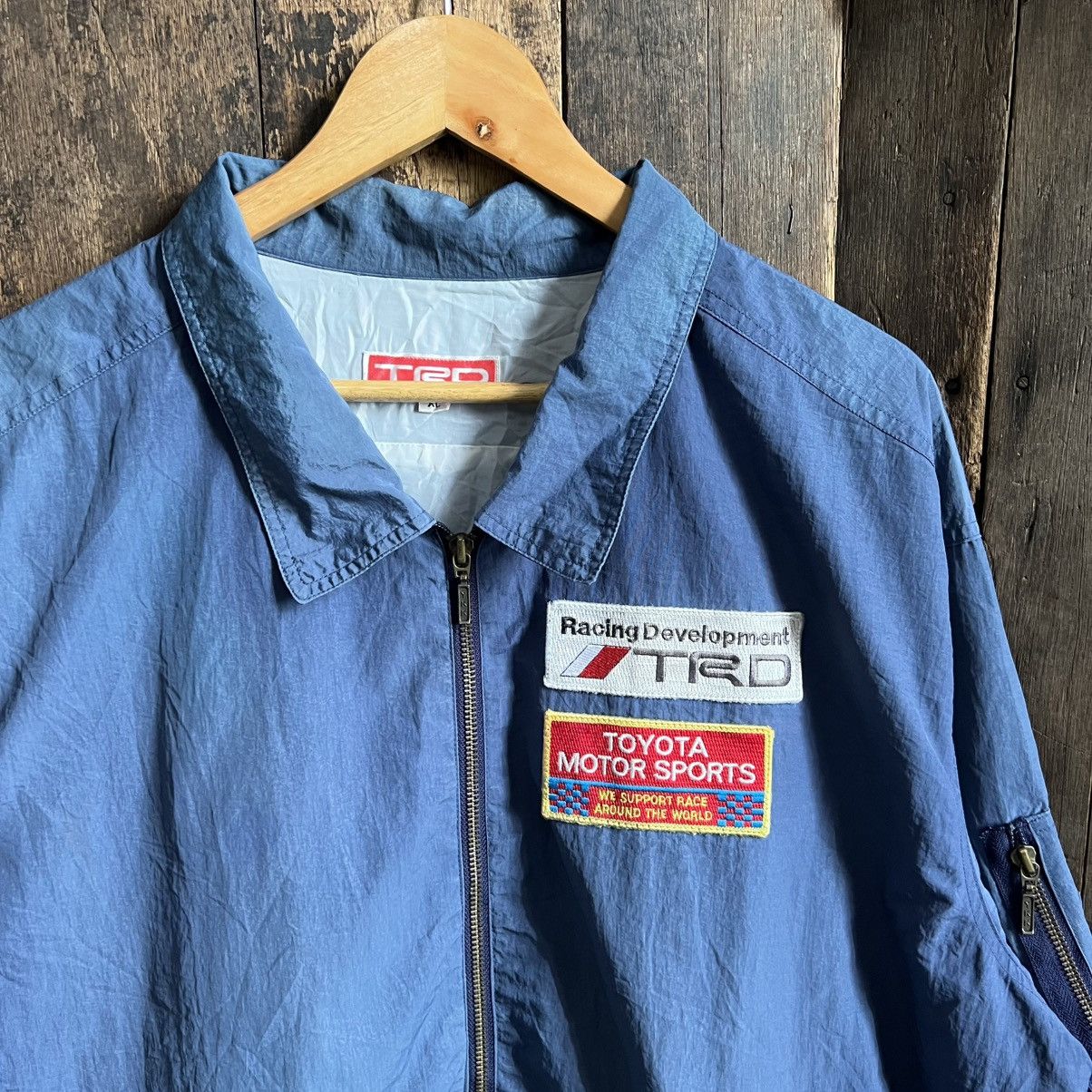Vintage Vintage Toyota TRD Motorsports Racing Jacket Size US XL / EU 56 / 4 - 4 Thumbnail