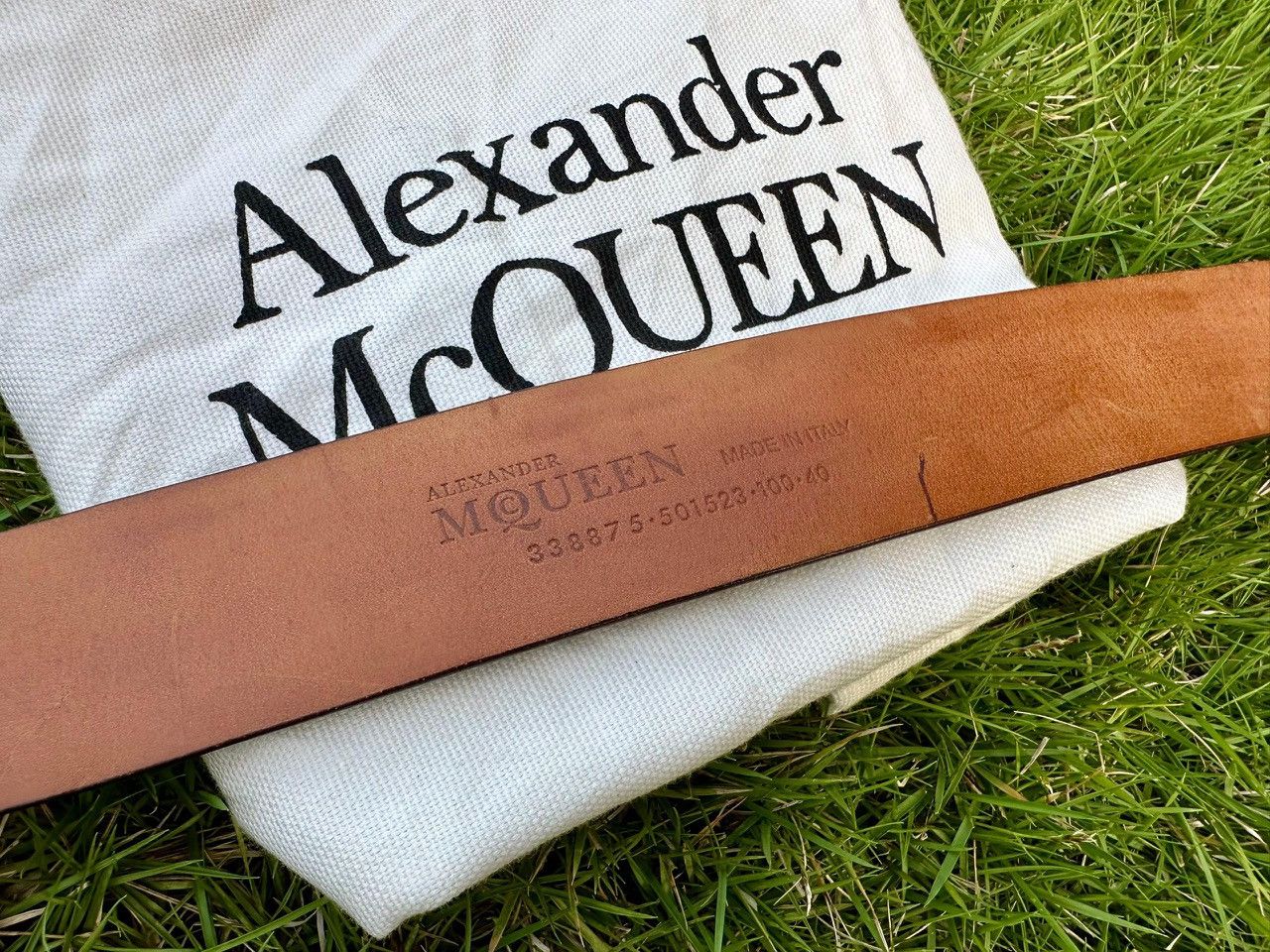Alexander McQueen Authentic Alexander McQueen Skull Buckle Leather Belt Size ONE SIZE - 4 Thumbnail