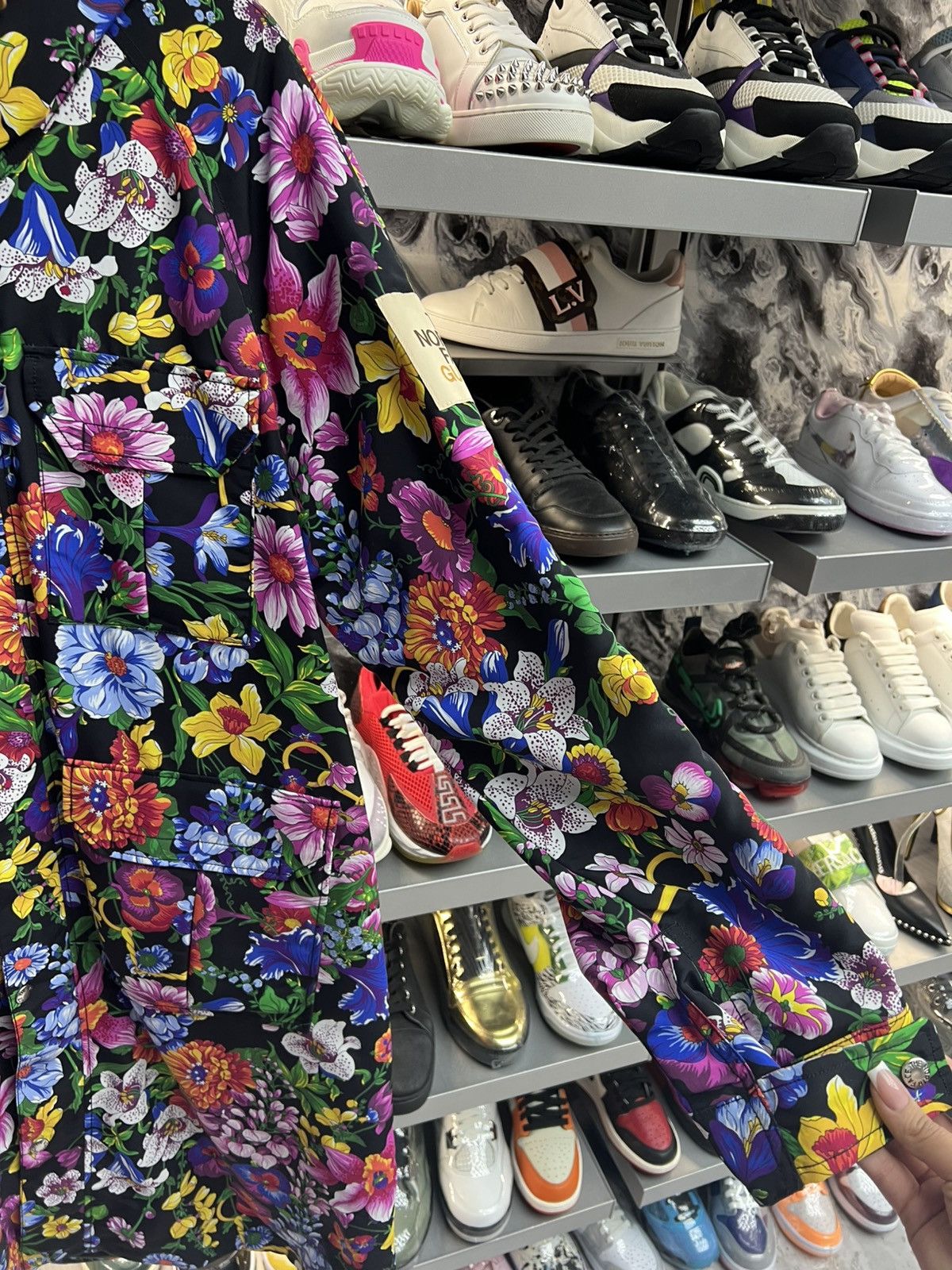 Gucci Gucci x Northface Floral Trench Coat Size M / US 6-8 / IT 42-44 - 3 Thumbnail