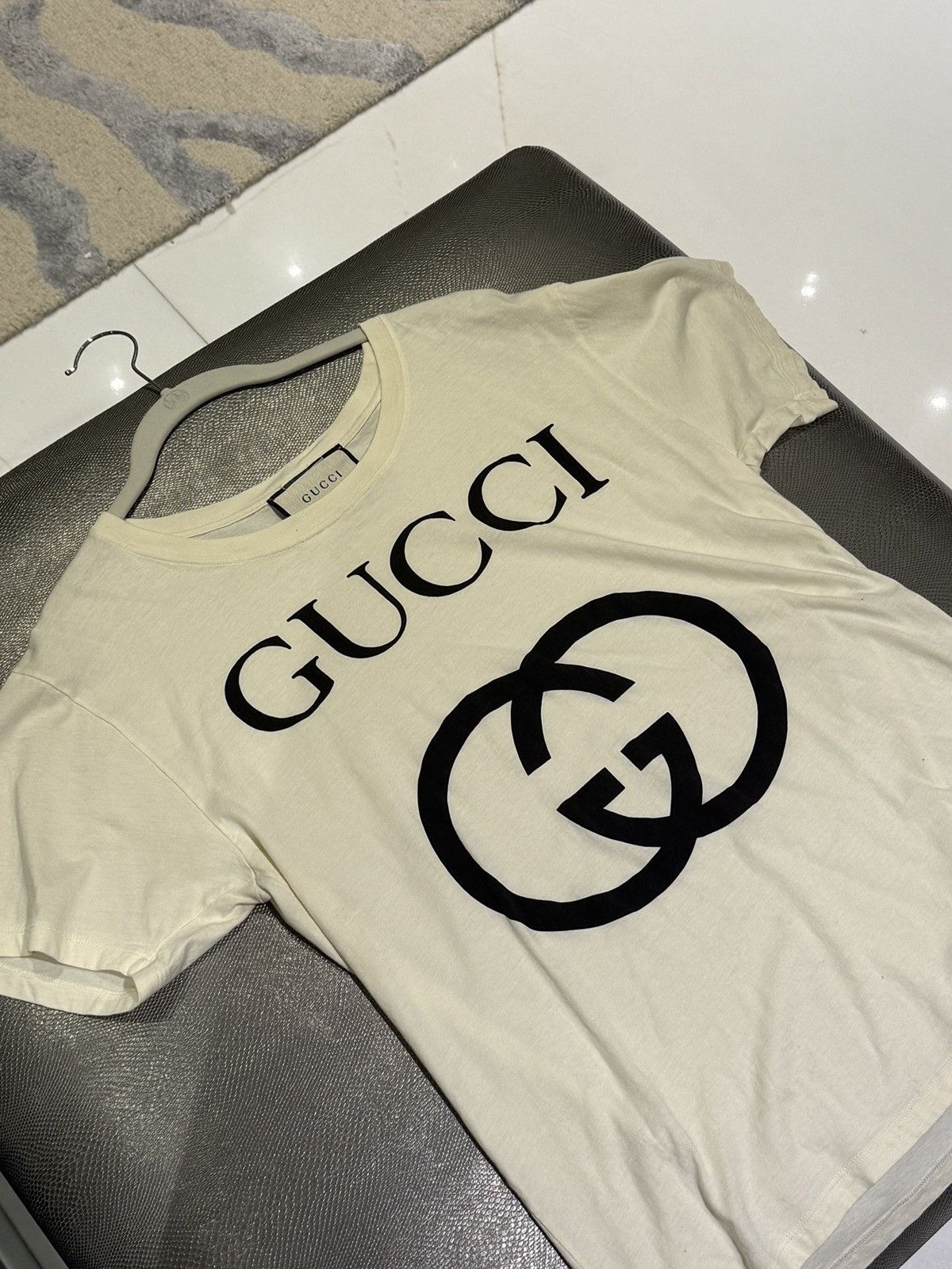 Gucci GUCCI GG LOGO T-SHIRT CREAM Size US M / EU 48-50 / 2 - 2 Thumbnail