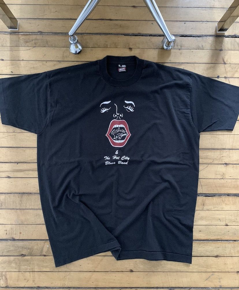 image of Fruit Of The Loom x Vintage Lips T Shirt in Black, Men's (Size 2XL)