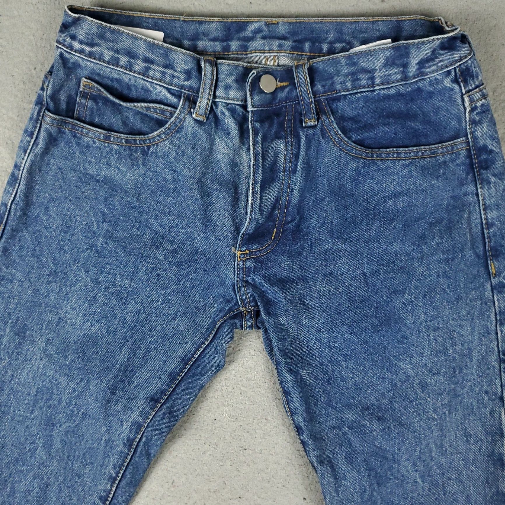 MNML MNML Jeans Men 28x32 Denim Skinny Mid Rise Blue Button Fly 5-Pocket Regular Fit Inseam 32 Mens Jeans Clothing Size US 28 / EU 44 - 2 Thumbnail