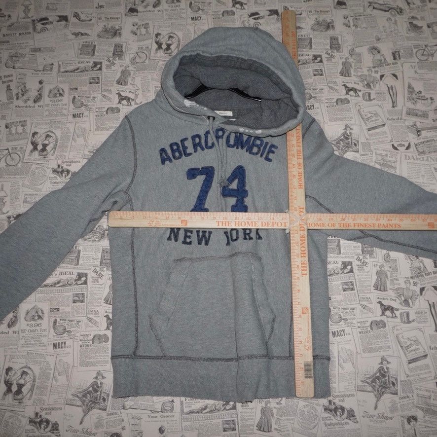 Abercrombie & Fitch Medium - Vintage Y2K Abercrombie & Fitch raw hem 00s hoodie Size US M / EU 48-50 / 2 - 4 Thumbnail