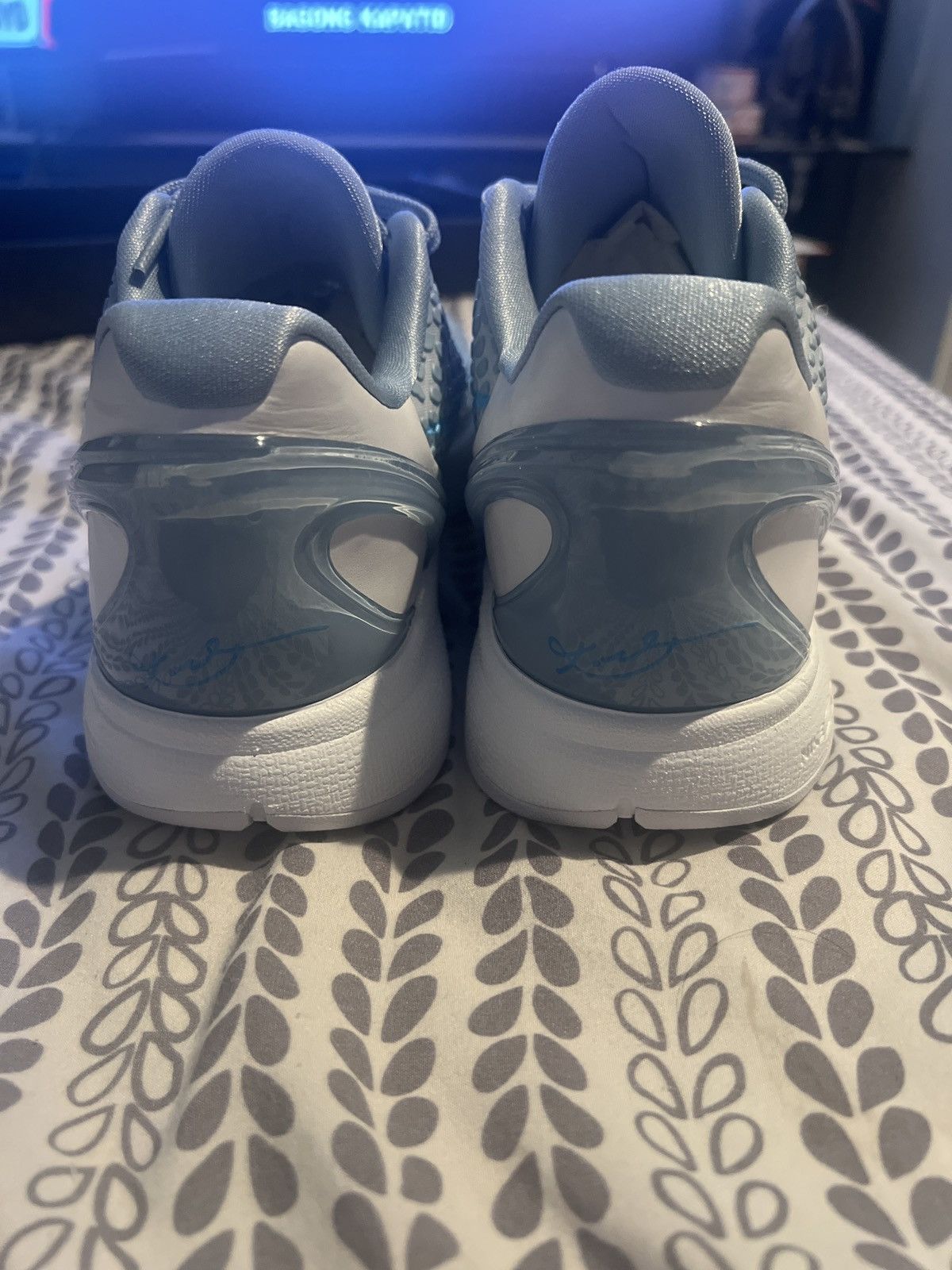 Nike KOBE 6 ARMORY Size US 8.5 / EU 41-42 - 4 Thumbnail