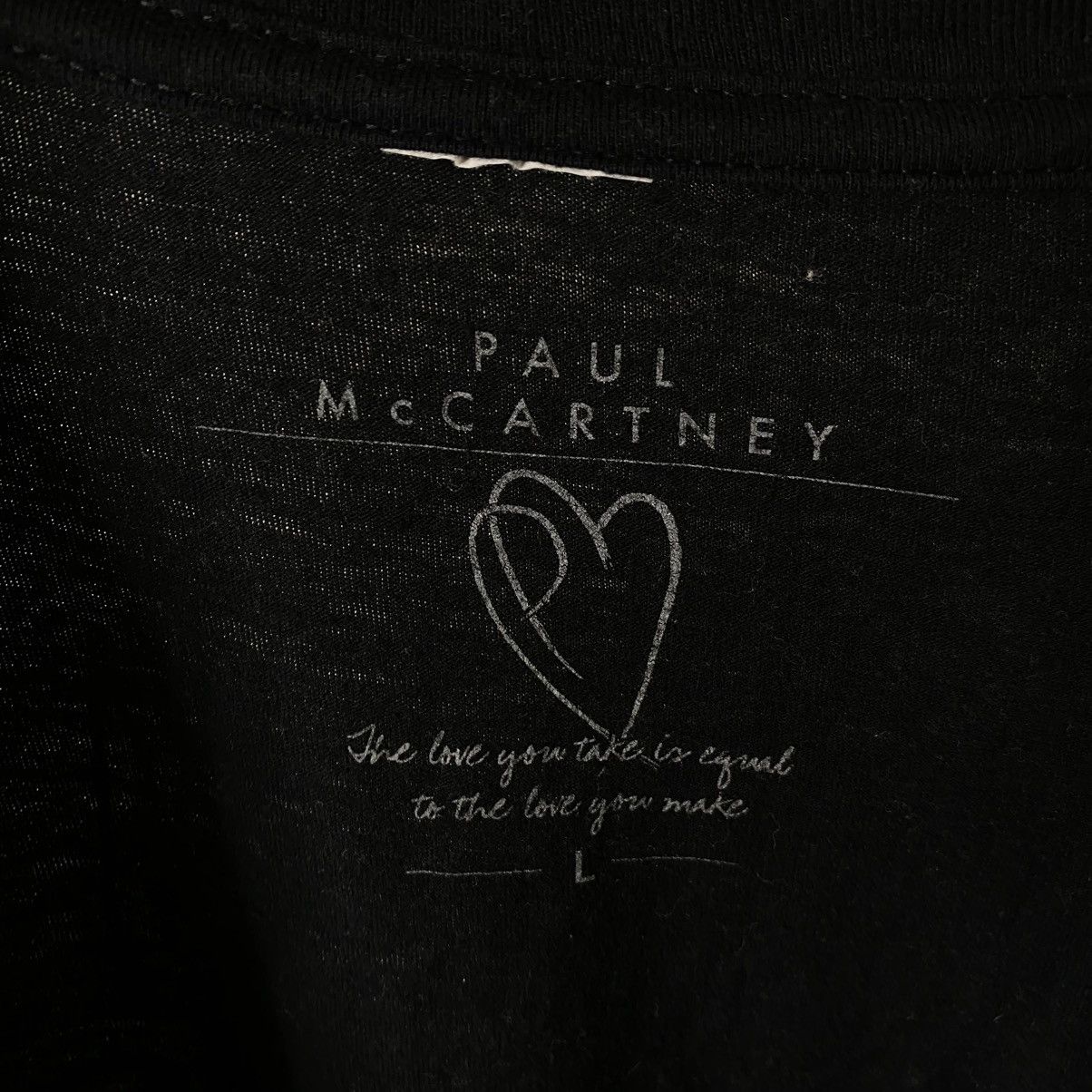 Band Tees Paul McCartney One On One 2016-2017 World Tour Tshirt Size US M / EU 48-50 / 2 - 3 Thumbnail