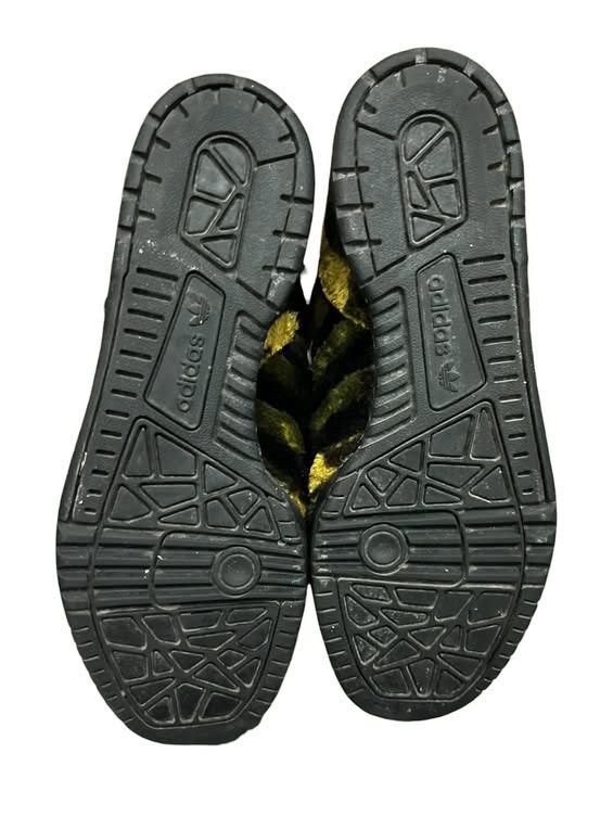Adidas × Jeremy Scott Adidas X Jeremy Scott Camo Bear Size US 5.5 / EU 38 - 9 Thumbnail