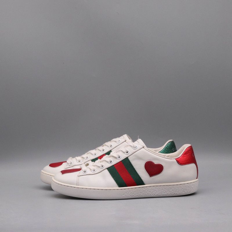Gucci Gucci ACE Sporty Fashion Sneakers for Women 0079 Size US 5 / IT 35 - 1 Thumbnail