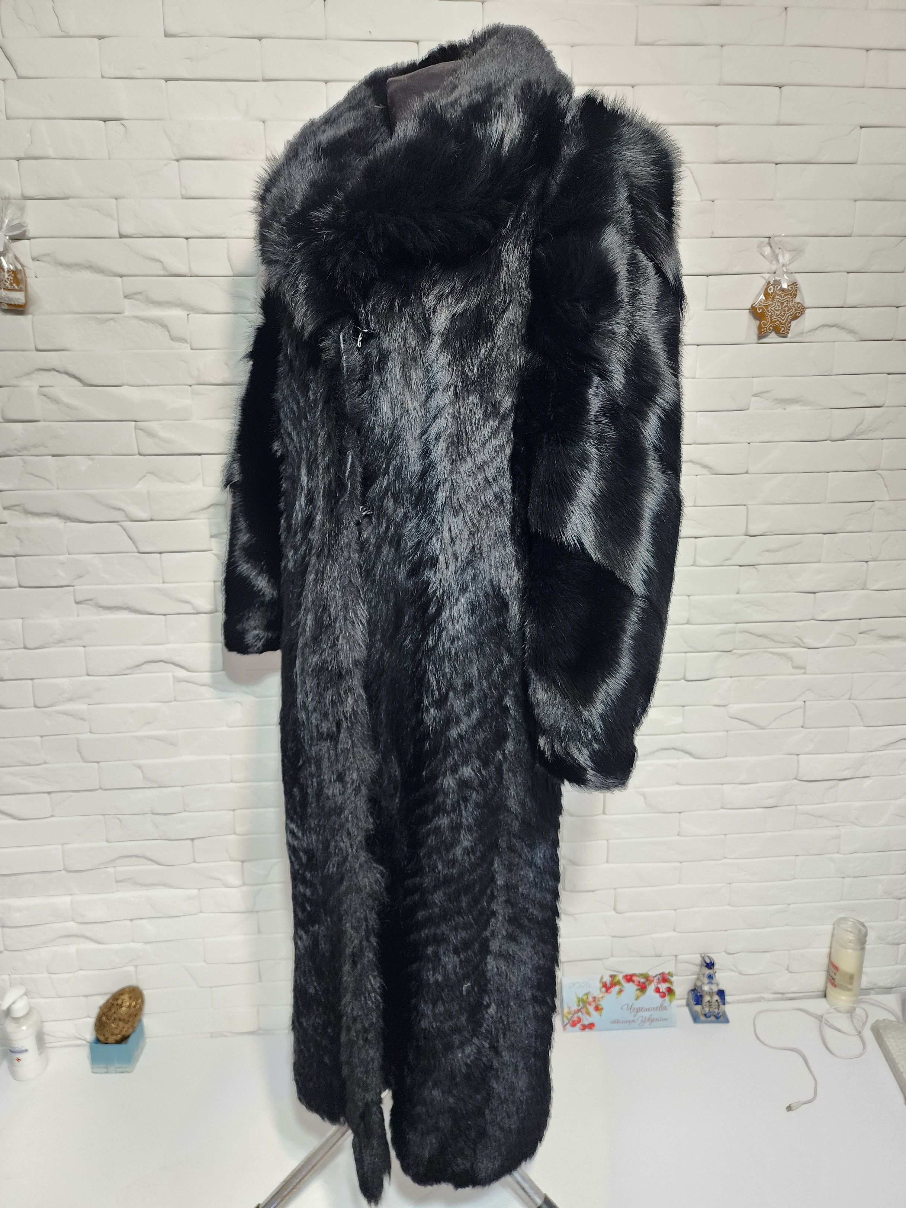 Furla Black Genuine Fur Coat: Women's Winter Coat Size M / US 6-8 / IT 42-44 - 2 Thumbnail