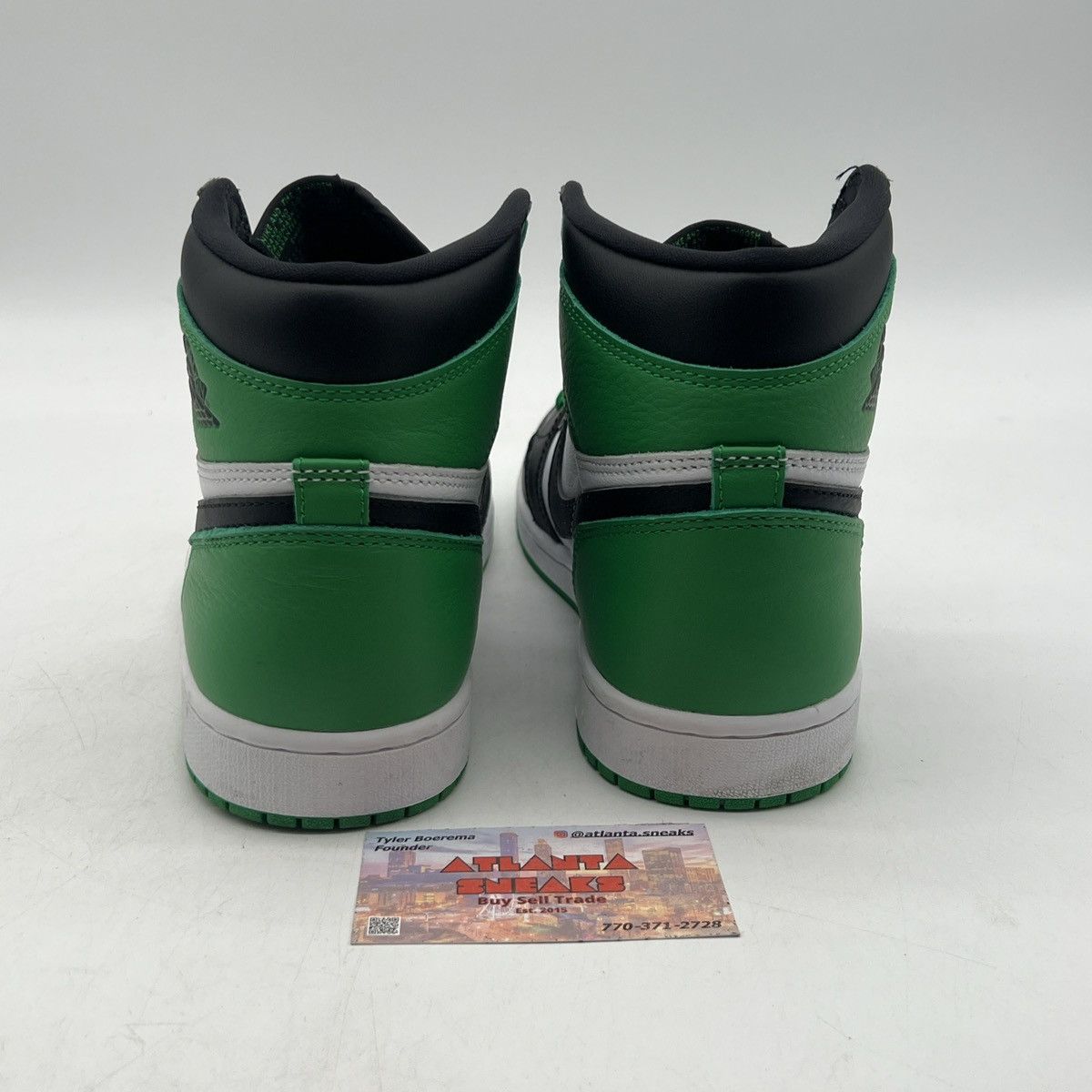 Jordan Brand Air Jordan 1 high lucky green Size US 9.5 / EU 42-43 - 3 Thumbnail
