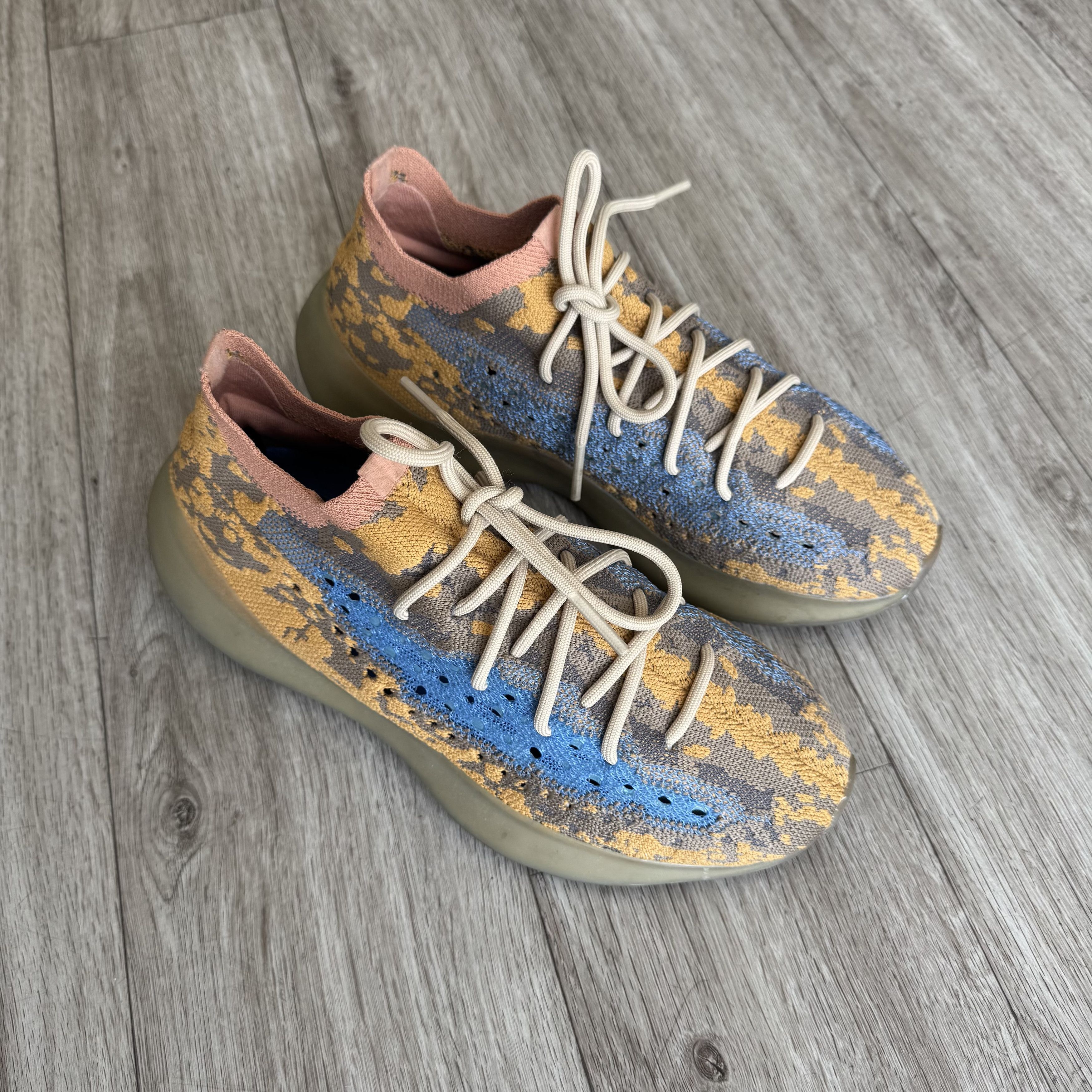 Yeezy Yeezy Boost 380 Size US 8.5 / EU 41-42 - 2 Thumbnail