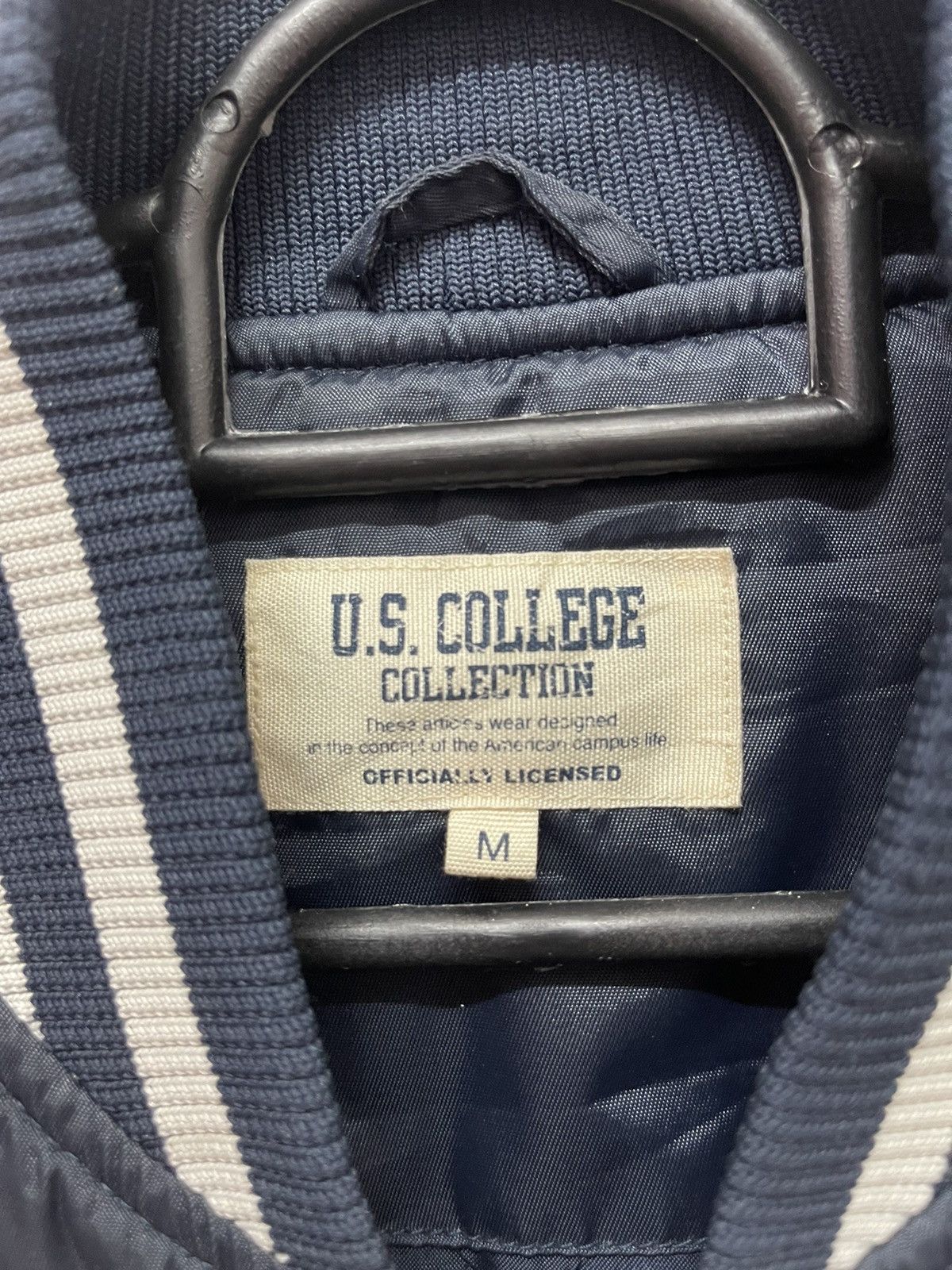 Vintage VINTAGE GEORGETOWN HOYAS BASKETBALL VARSITY Size US M / EU 48-50 / 2 - 4 Thumbnail