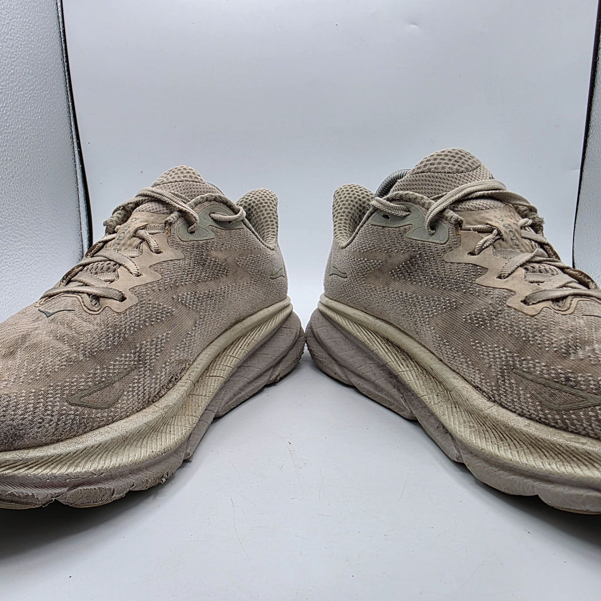 Hoka Hoka One One Clifton 9 Mens 10 White Athletic Shoes Running Size US 10 / EU 43 - 2 Thumbnail