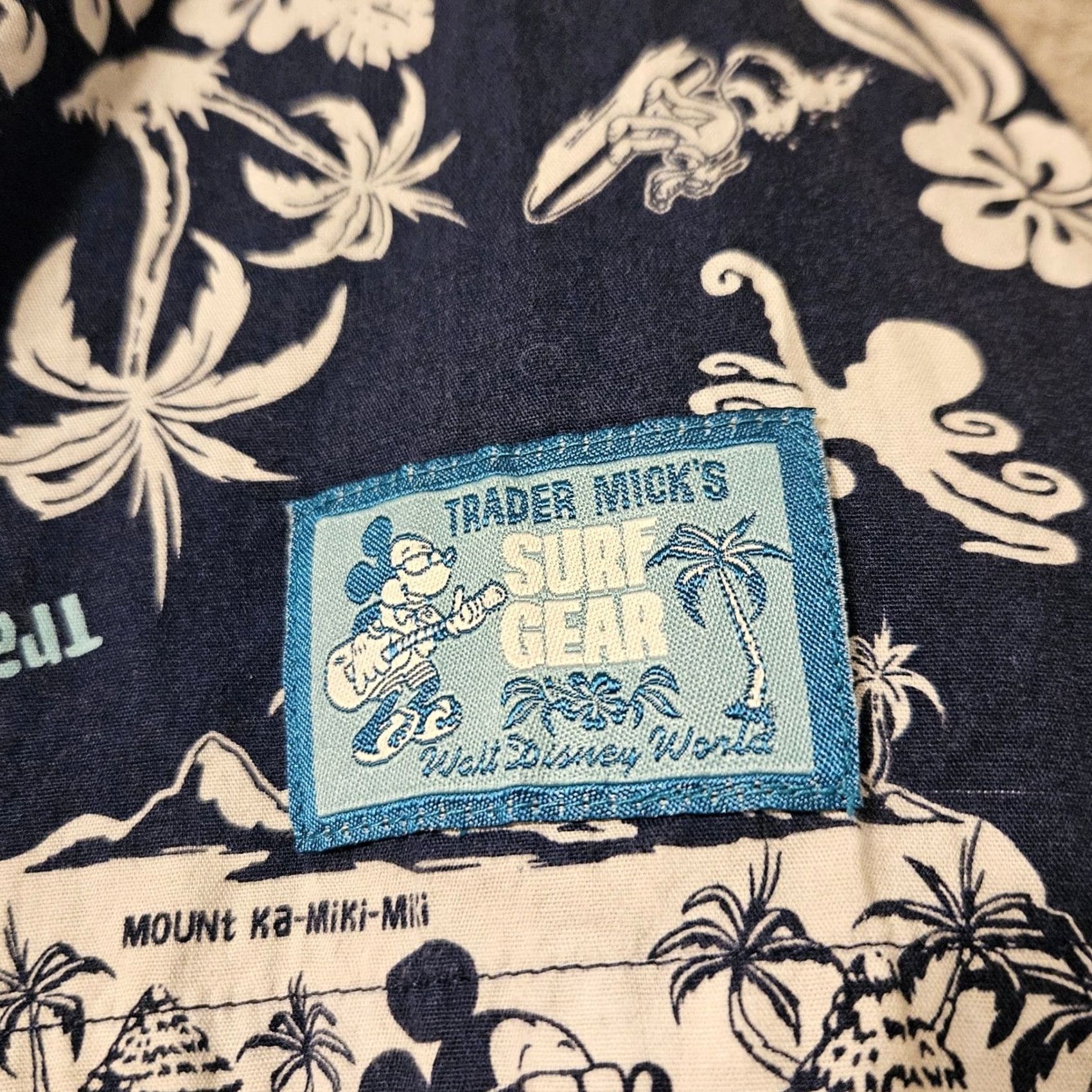 Disney Walt Disney World Trader Mick's Surf Gear Hawaiian Island Shirt Mens XL Blue Plaid Short Sleeve Size US XL / EU 56 / 4 - 3 Thumbnail