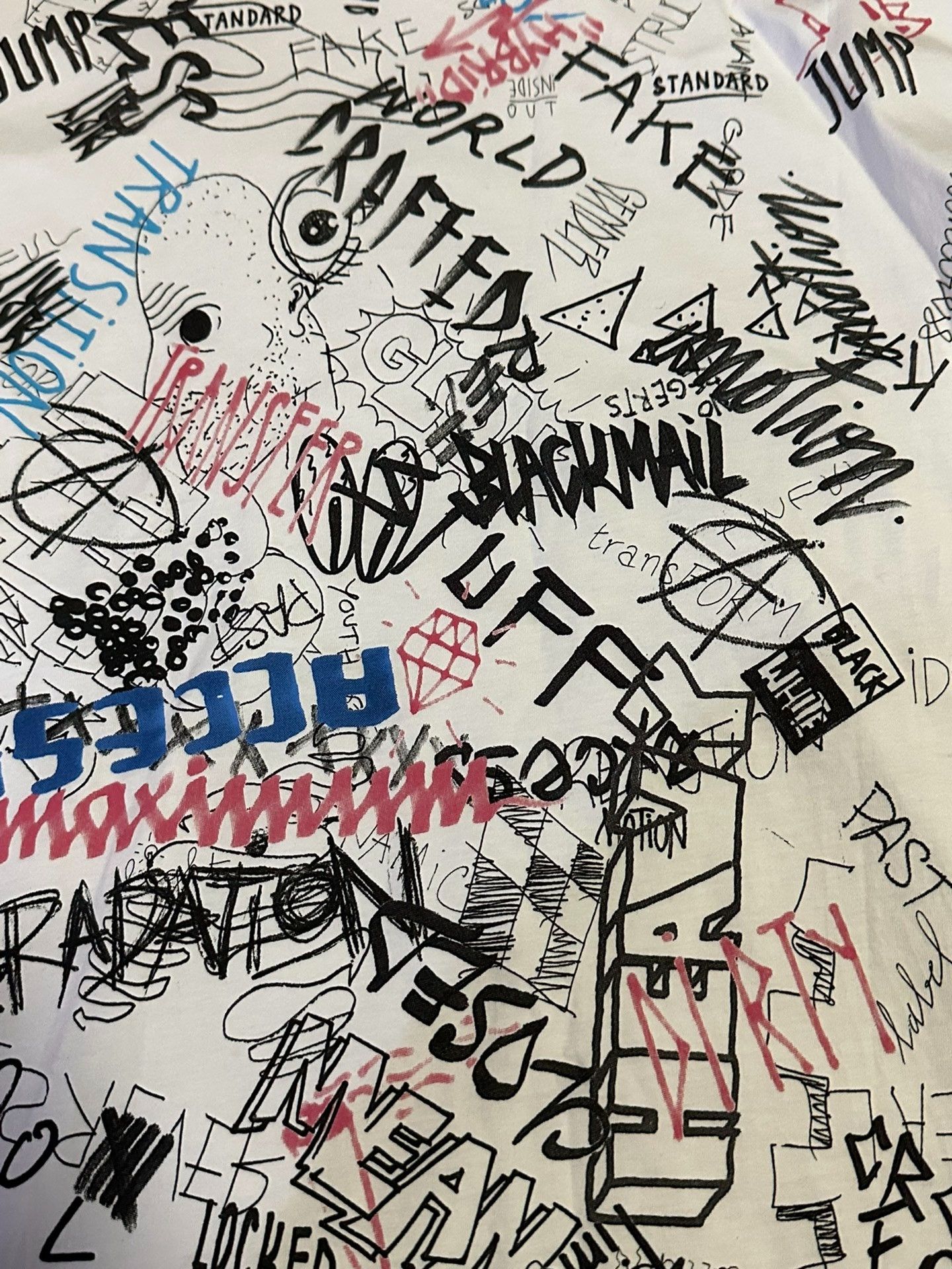 Maison Margiela Maison Margiela Graffiti short sleeves logo short sleeves 2 Size XXS / US 00 / IT 34 - 5 Thumbnail