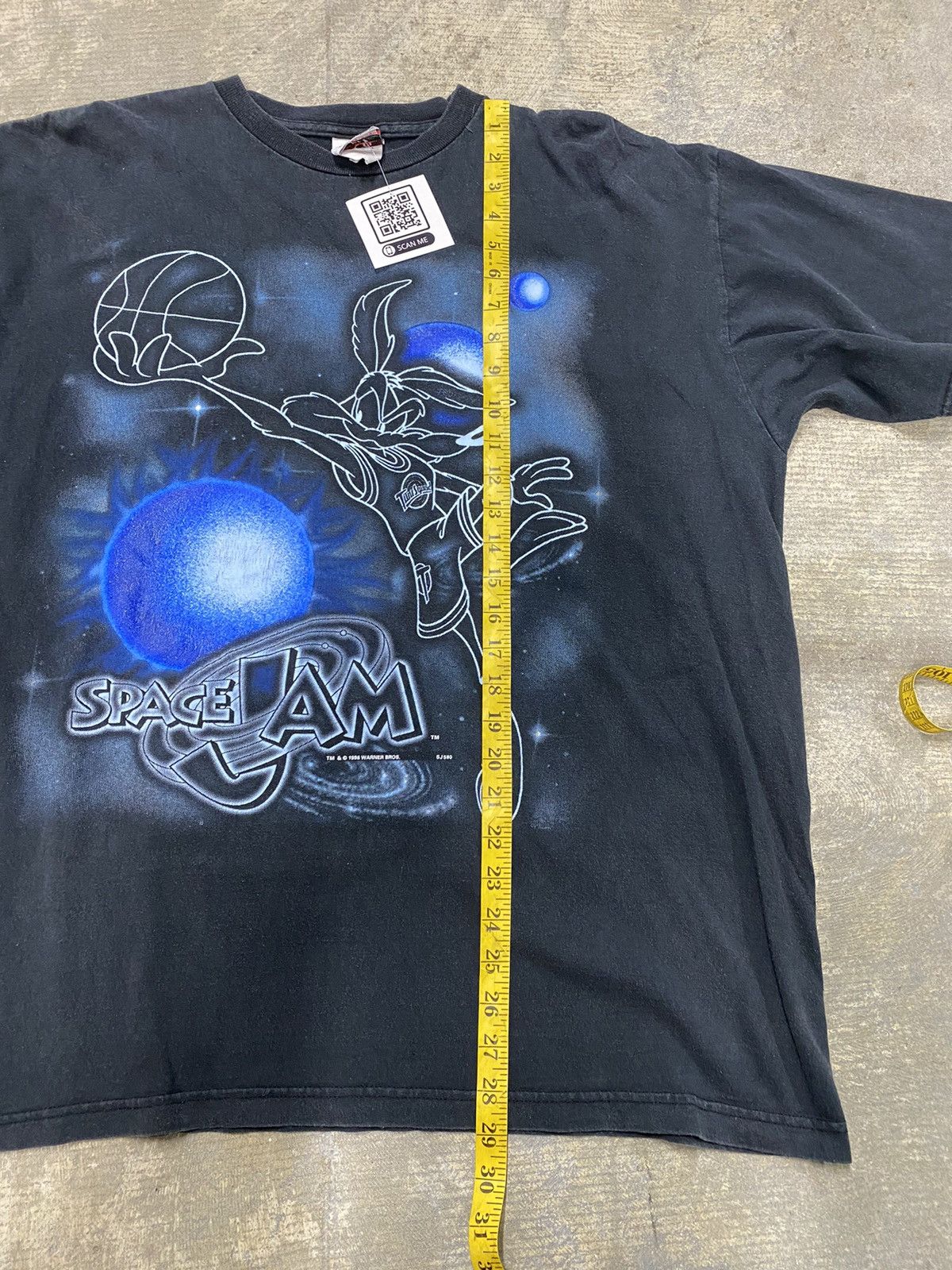 Other Vintage 90’s 1996 Space Jams Wile-Cayote T-Shirt Size US XL / EU 56 / 4 - 8 Thumbnail