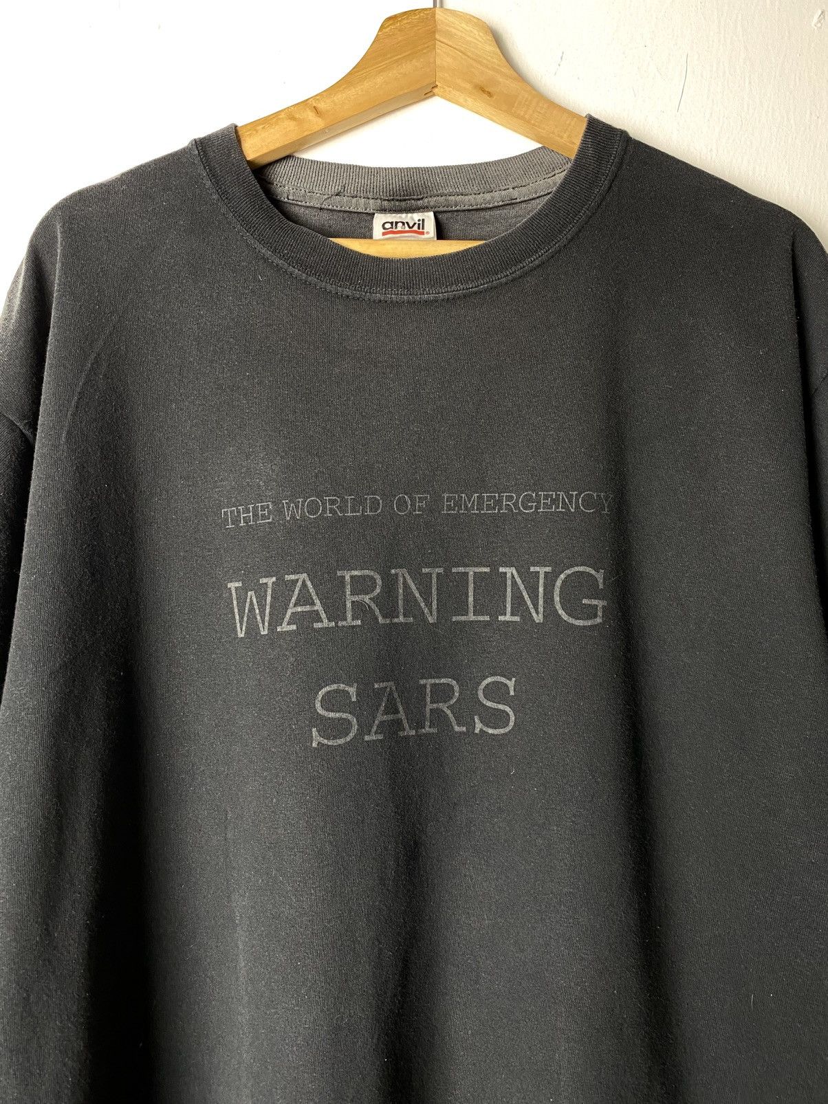 Anvil Vintage Warning Sars World Emergency Size US L / EU 52-54 / 3 - 6 Thumbnail
