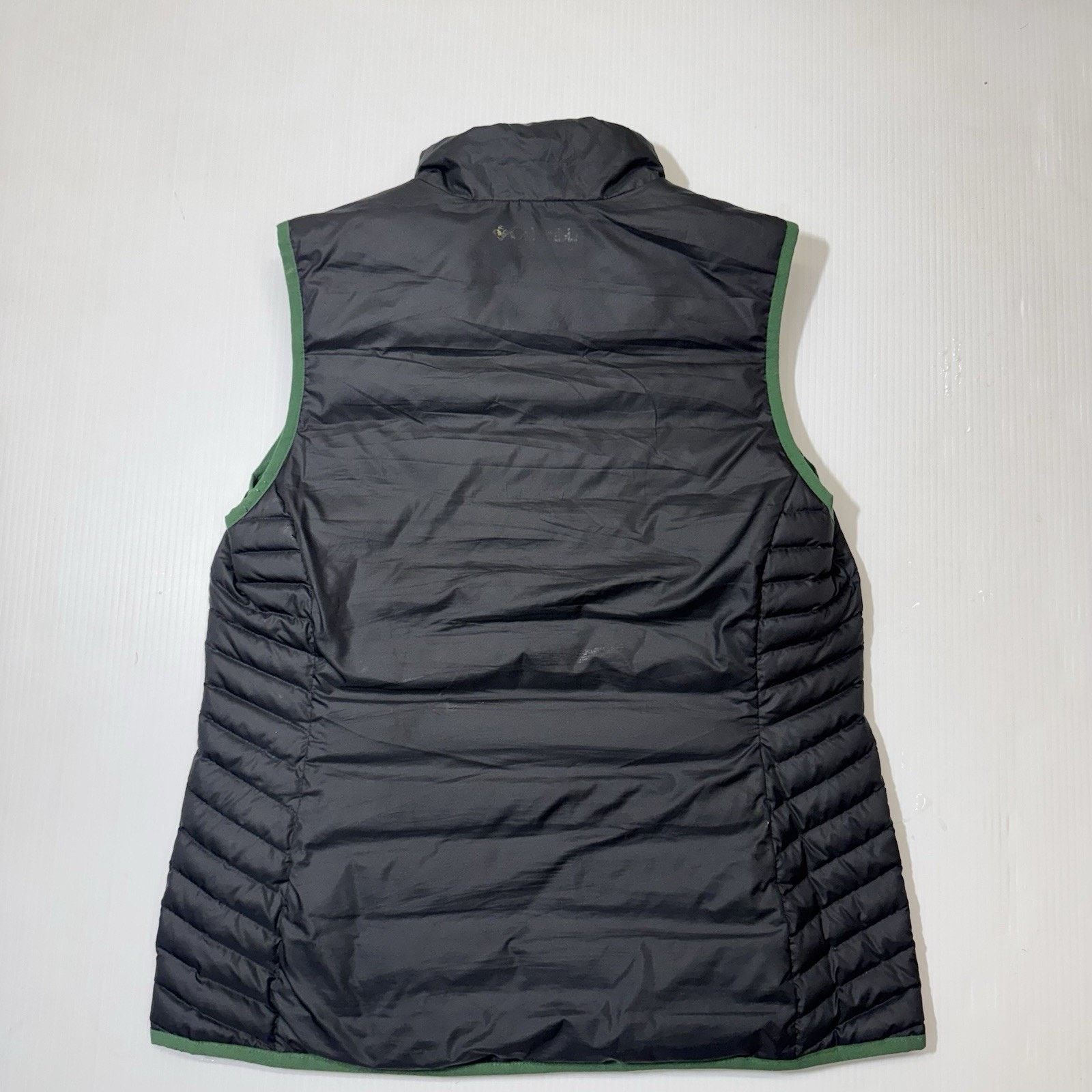 Columbia Columbia Men L Down Vest Oregon Ducks Reversible Green Black Size US L / EU 52-54 / 3 - 6 Thumbnail