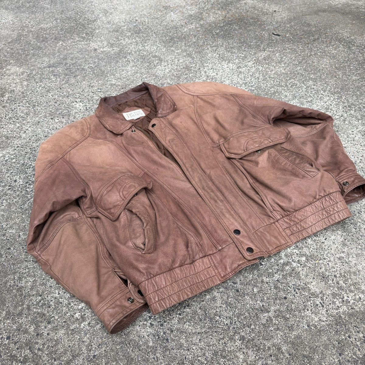 Vintage 90s Brown leather bomber jacket with quilted lining large Size US L / EU 52-54 / 3 - 2 Thumbnail