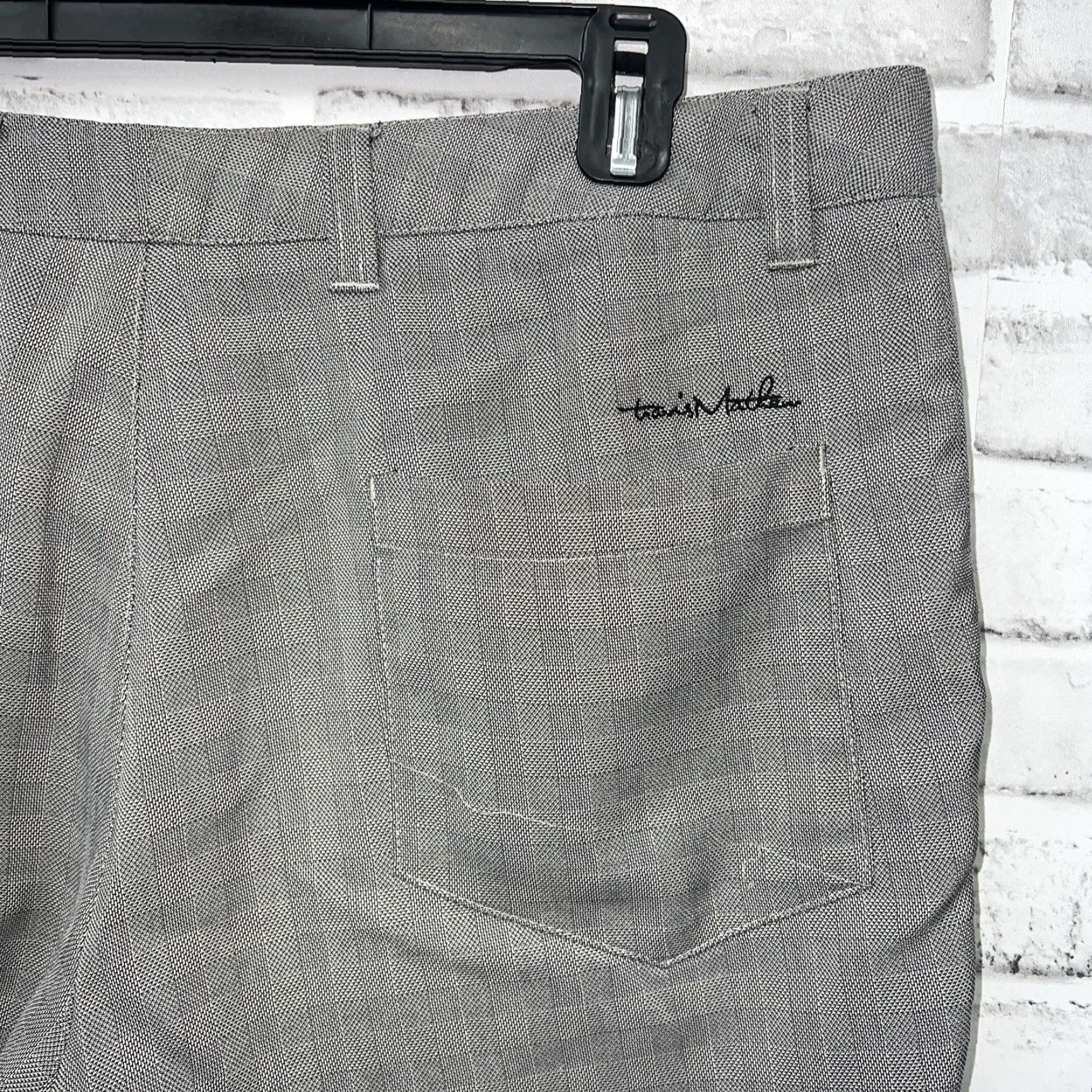 TravisMathew Travis Mathew Gray Plaid Shorts Mens Size 34 Chino Regular Fit Size US 34 / EU 50 - 3 Thumbnail