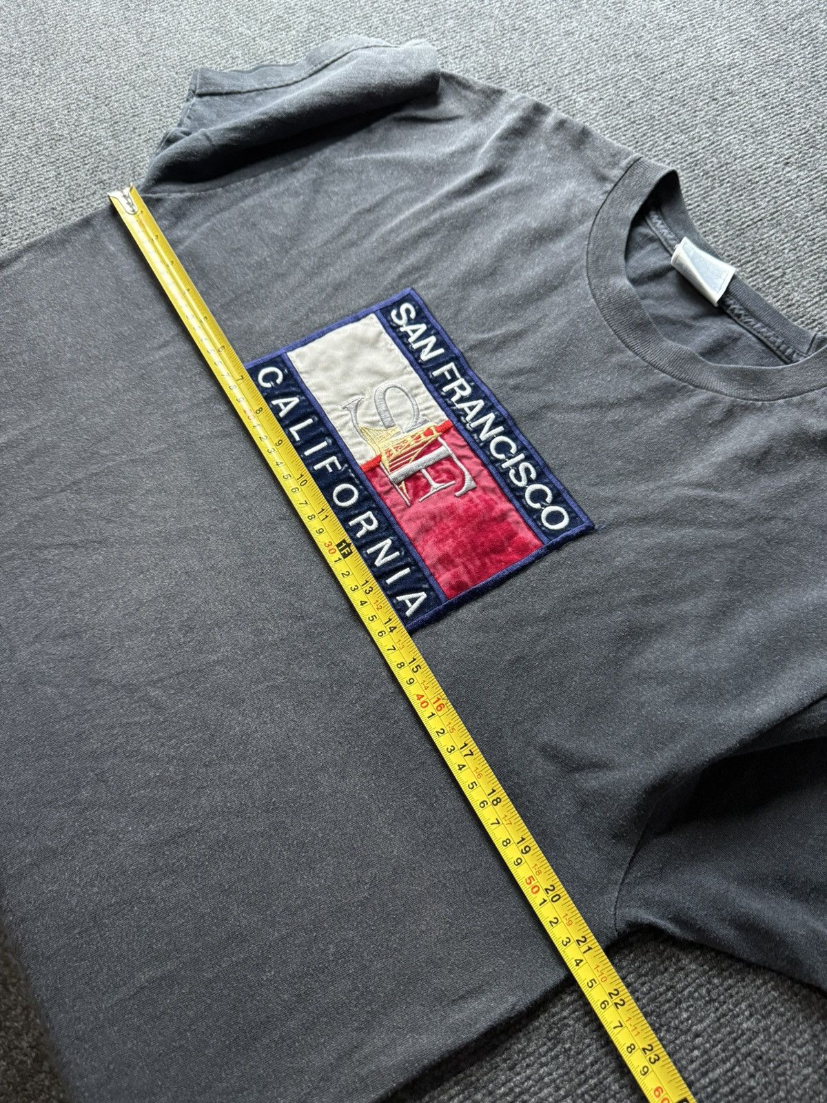Vintage 90s Vintage San Francisco California Embroidered T Shirt USA Size US L / EU 52-54 / 3 - 15 Thumbnail