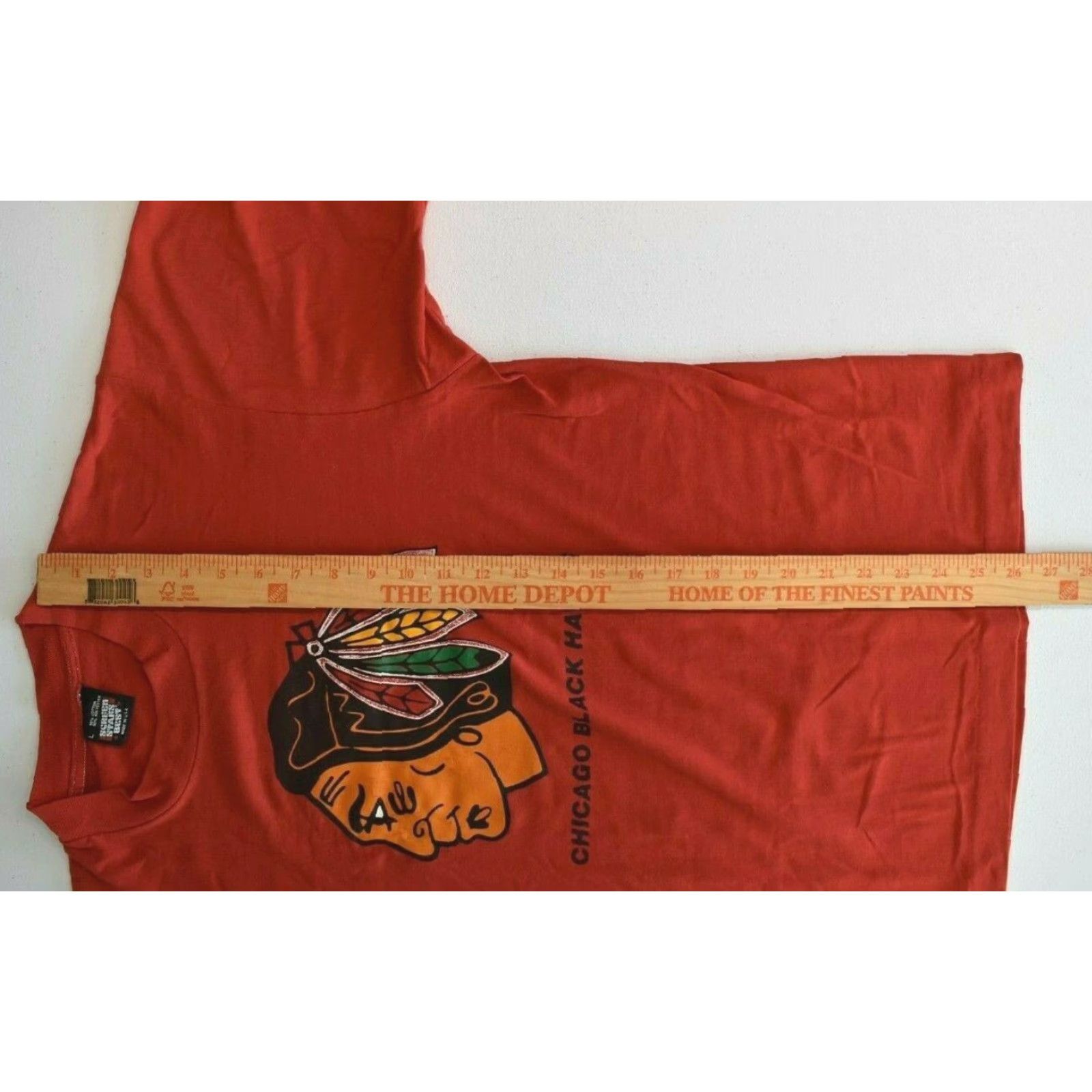 Vintage VINTAGE Chicago Black Hawks Hockey T Shirt Red Small Screen Stars Men Size US S / EU 44-46 / 1 - 7 Thumbnail