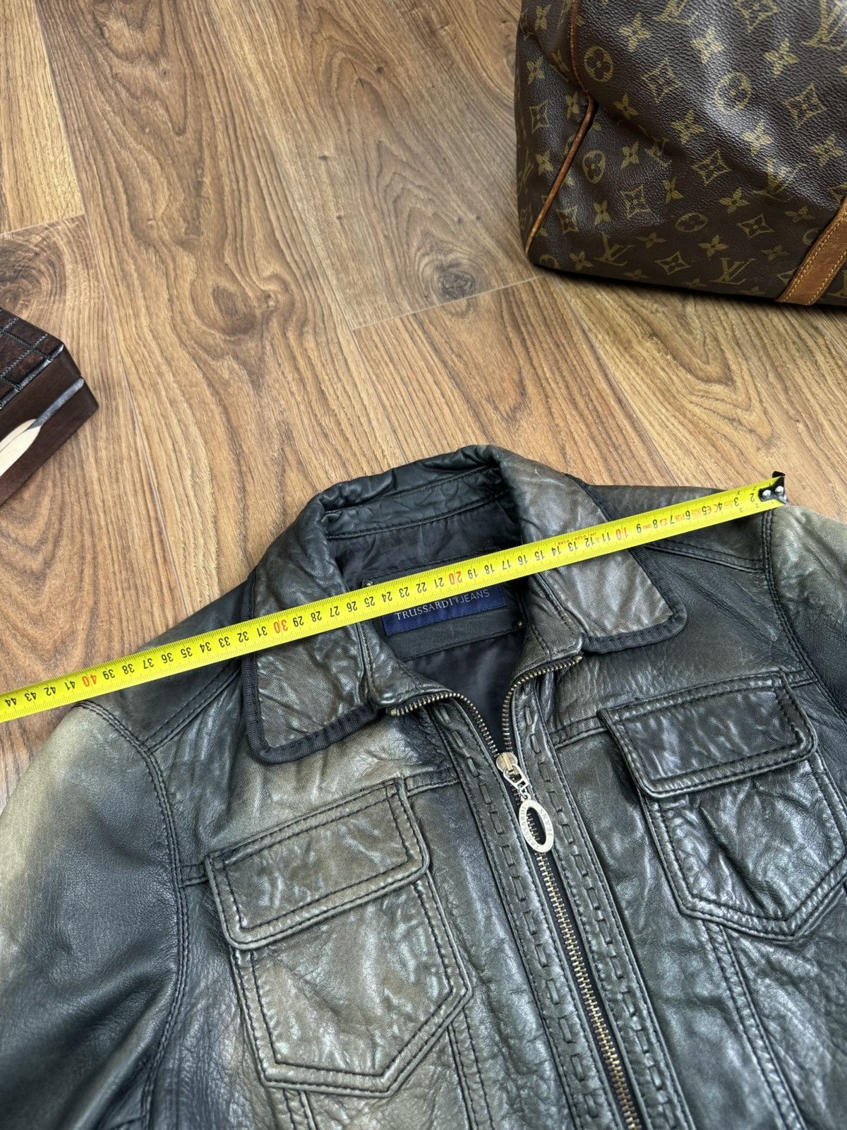 Trussardi Vintage leather jacket Trussardi Italy original item Size US S / EU 44-46 / 1 - 8 Thumbnail